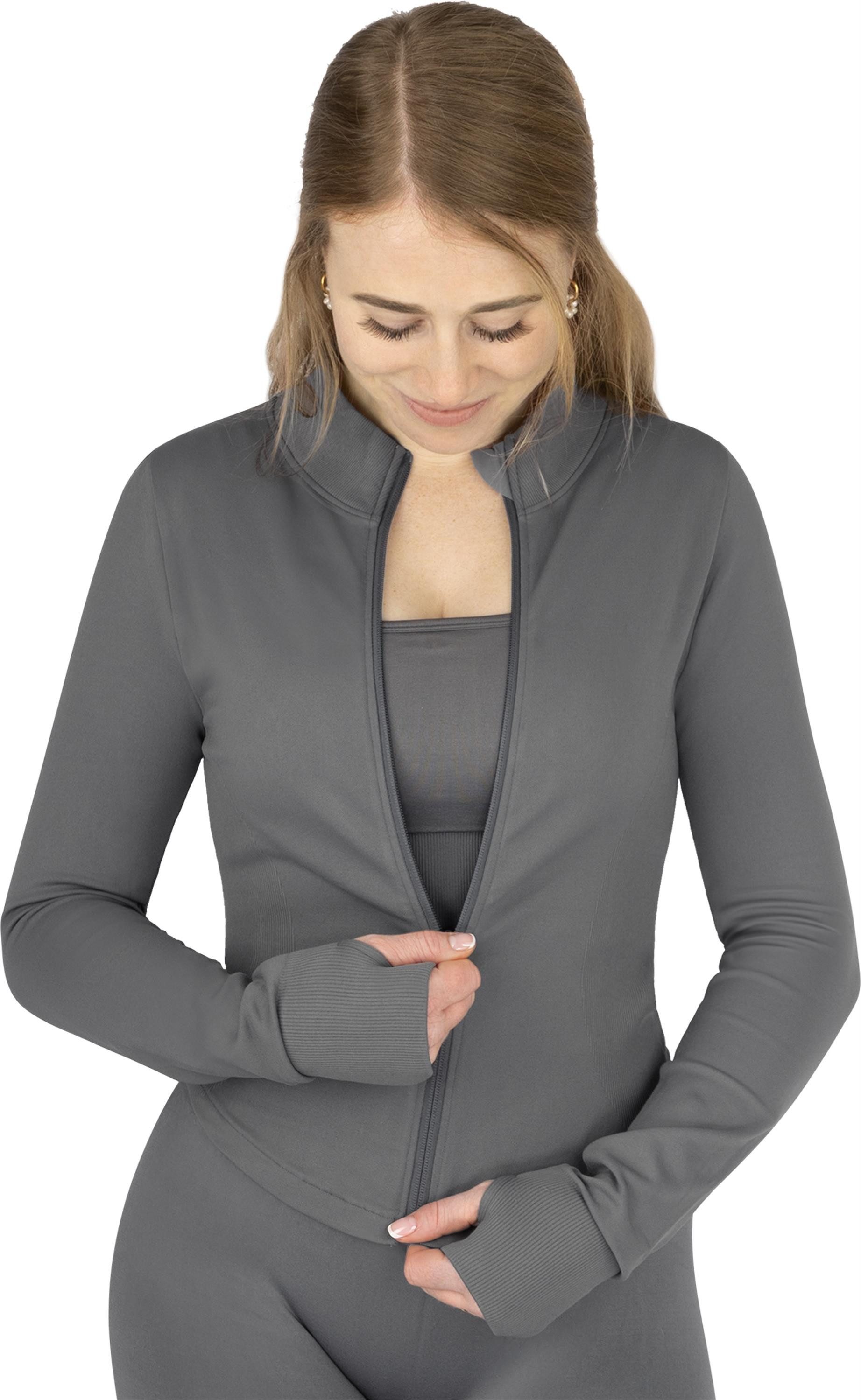Circle Five Sportanzug, Sportjacke, Sport-BH mit Cups und blickdichte Leggings im Set.
