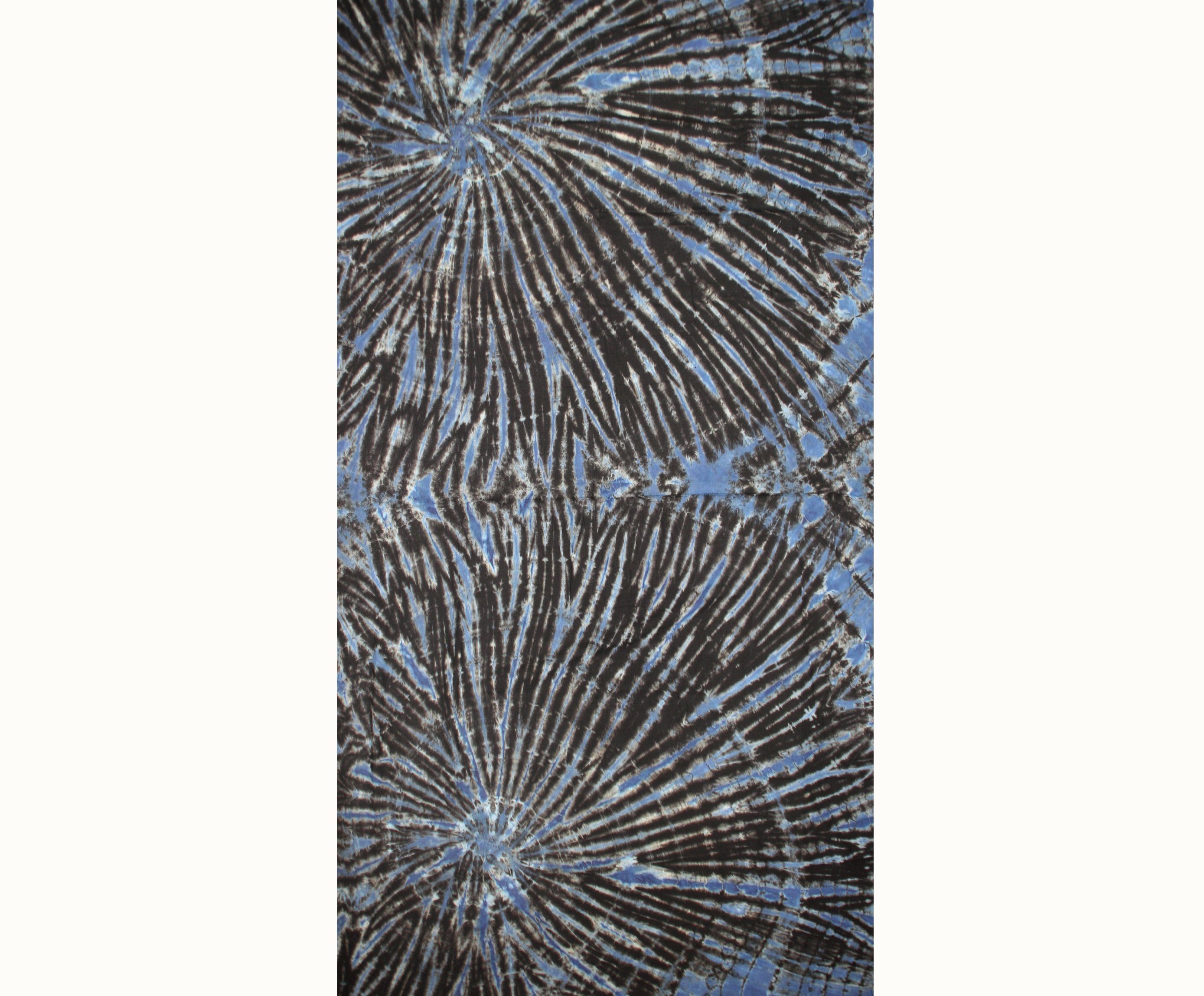 PANASIAM Halstuch Unisex schwarz Schal Exemplar leichtes blau Viskose Drucktechnik aus macht als TieDye zu Strandtuch jedes Tuch seidiger auch Unikat einem die