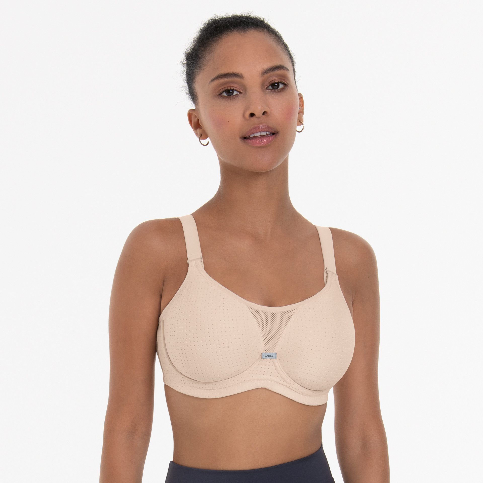 Anita Active Sport-BH performance wireX nahtlose Cups, extrem flache Nähte, 3/4 Bügel, atmungsaktiv