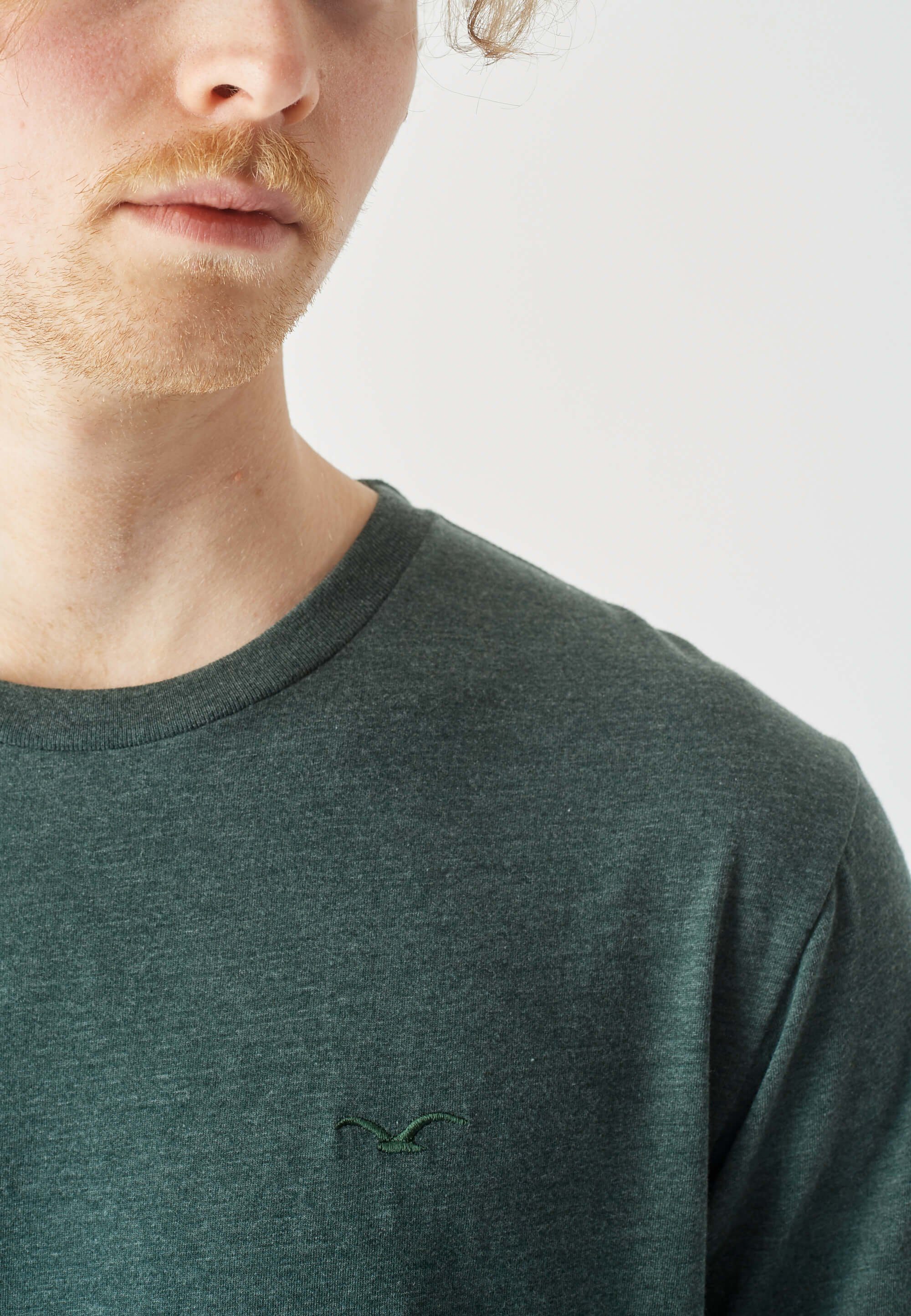 Regular (1-tlg) Ligull grün-grün Logo-Stickerei kleiner T-Shirt mit Cleptomanicx
