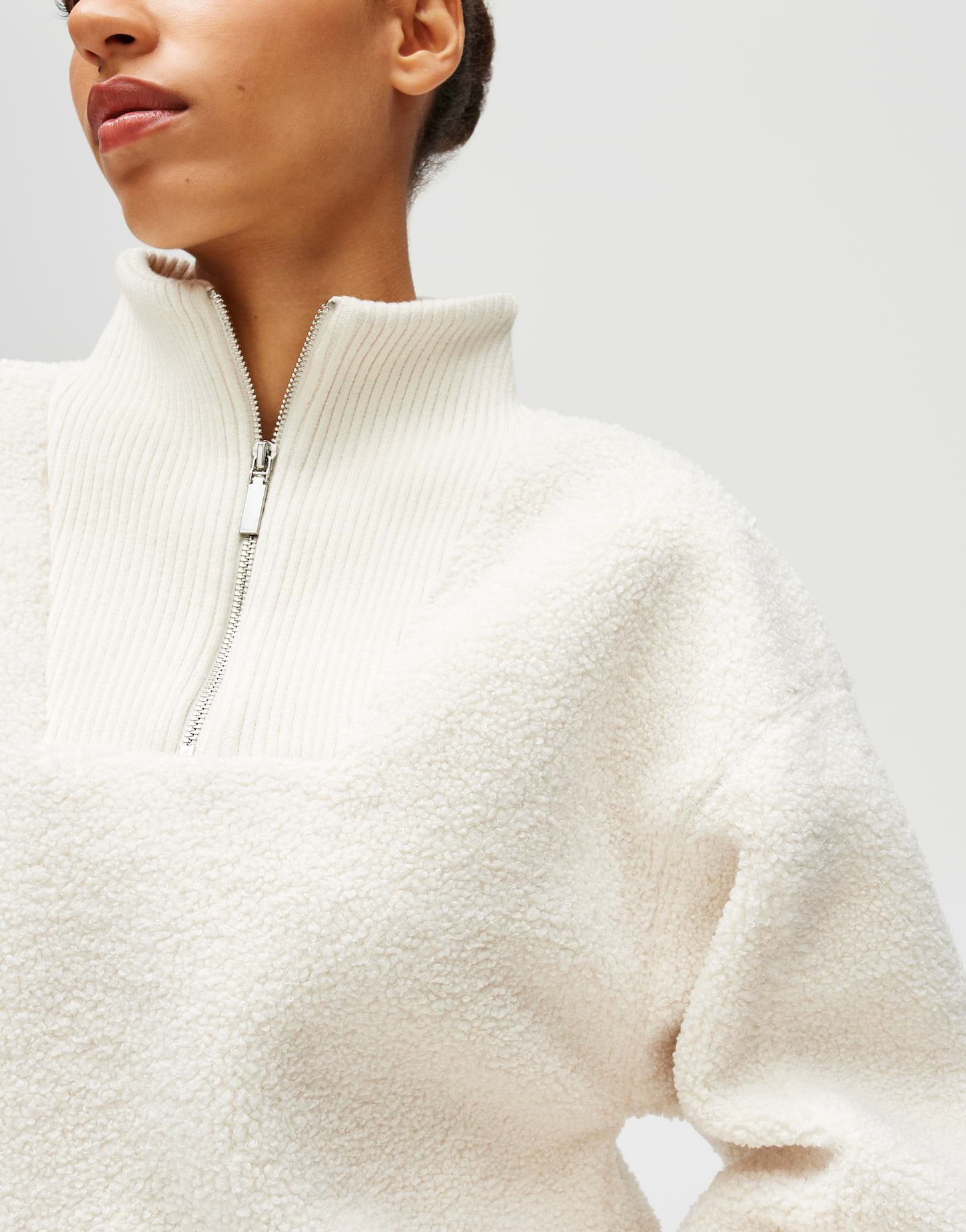 OPUS Sweatshirt GICK Regular Fit aus Teddyfell lockere Passform, flauschiger Griff, wärmend – Bild 4 von 5