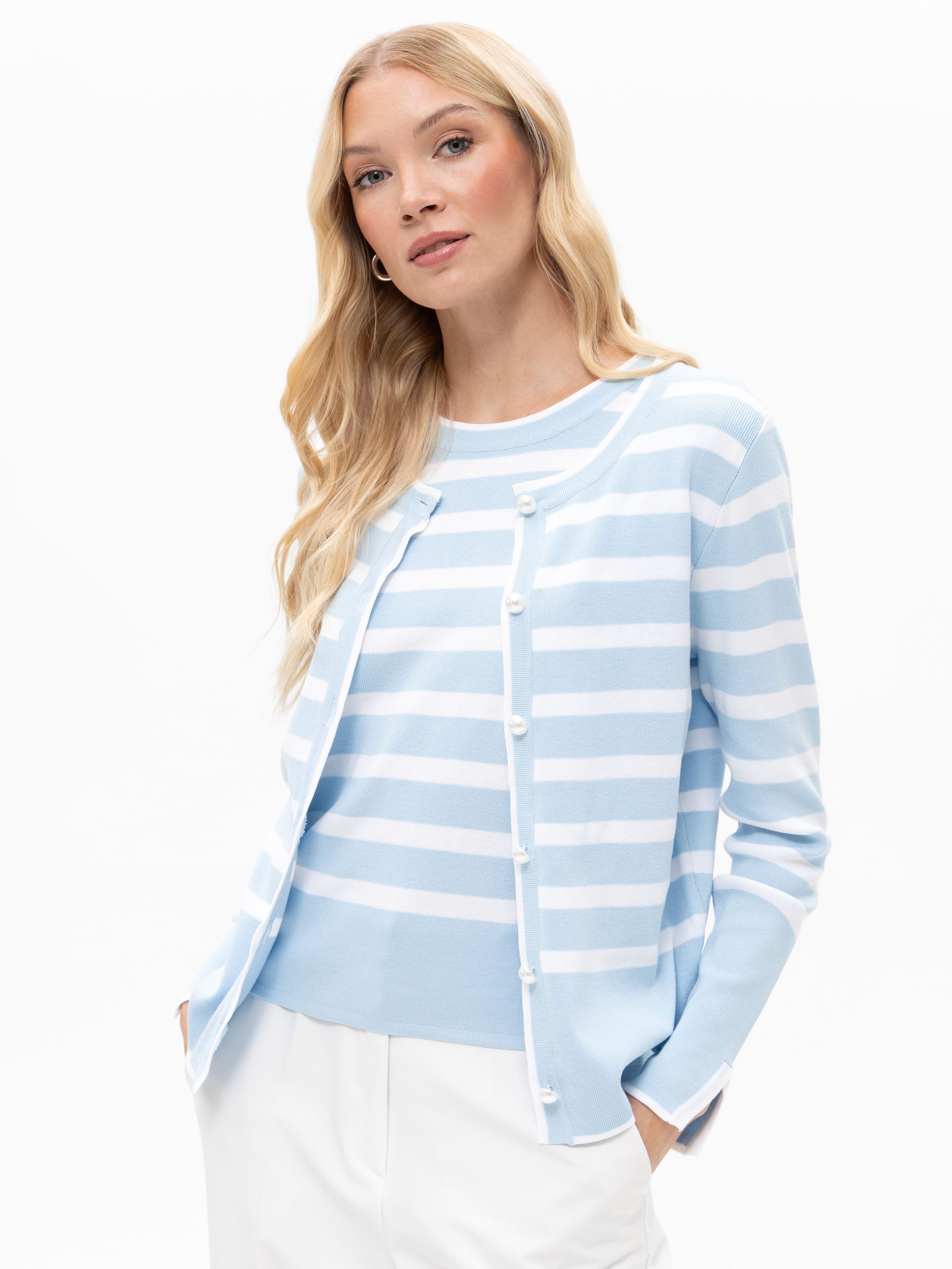 Passioni 2-in-1-Strickjacke Twinset mit hellblauen Streifen Perlenknöpfe