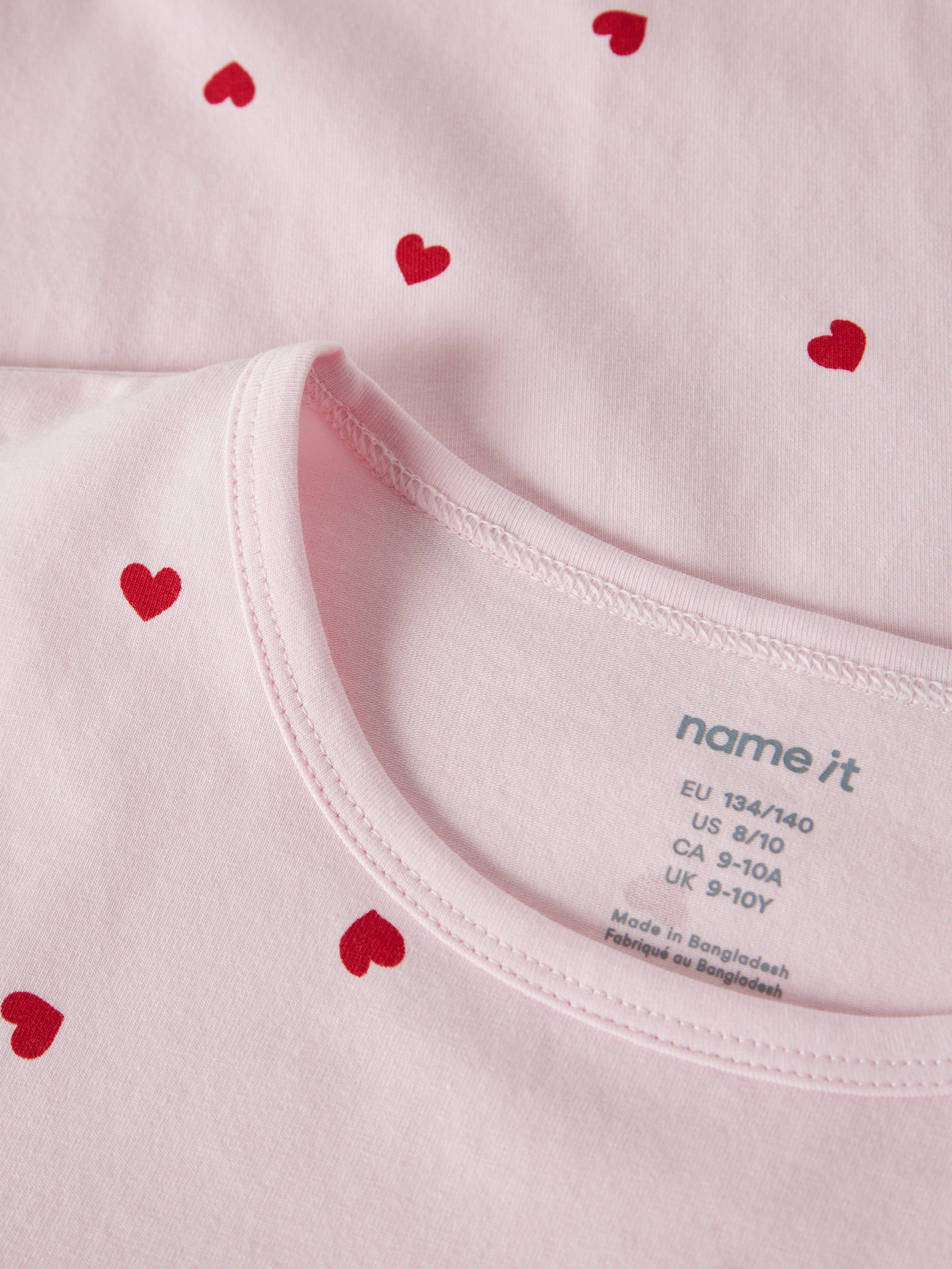 Name It Schlafanzug NKFNIGHTSET PEYOTE HEARTS NOOS (Set, 2 tlg) Baumwollmischung, elastisches Taille