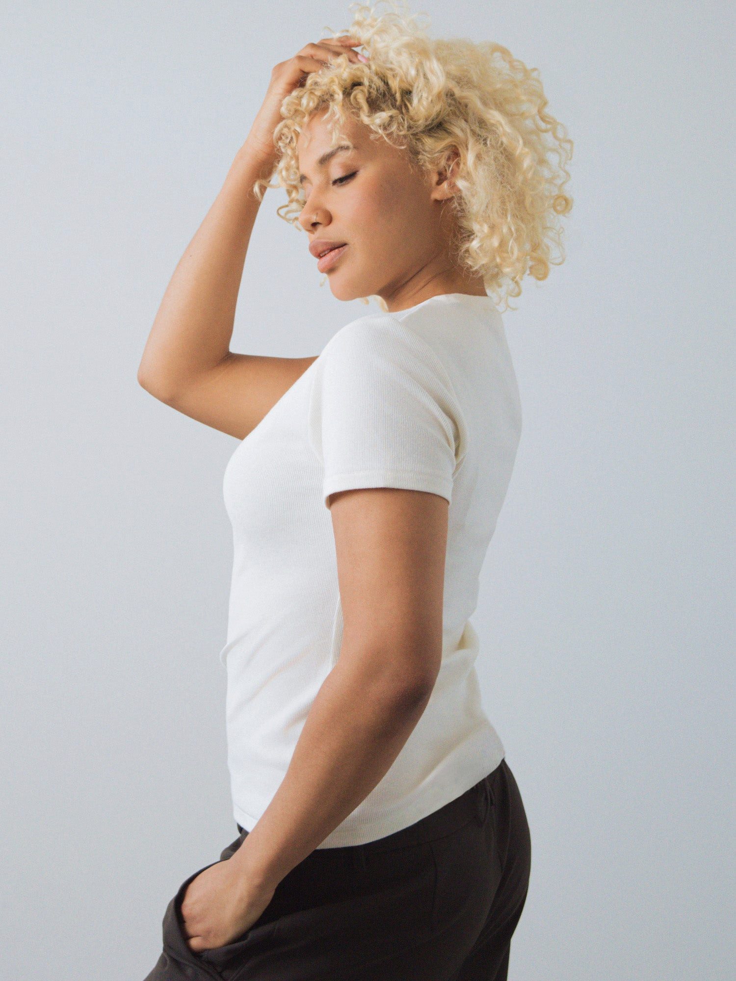 HONEST BASICS T-Shirt Geripptes Slim Fit aus Bio- und recycelter Baumwolle