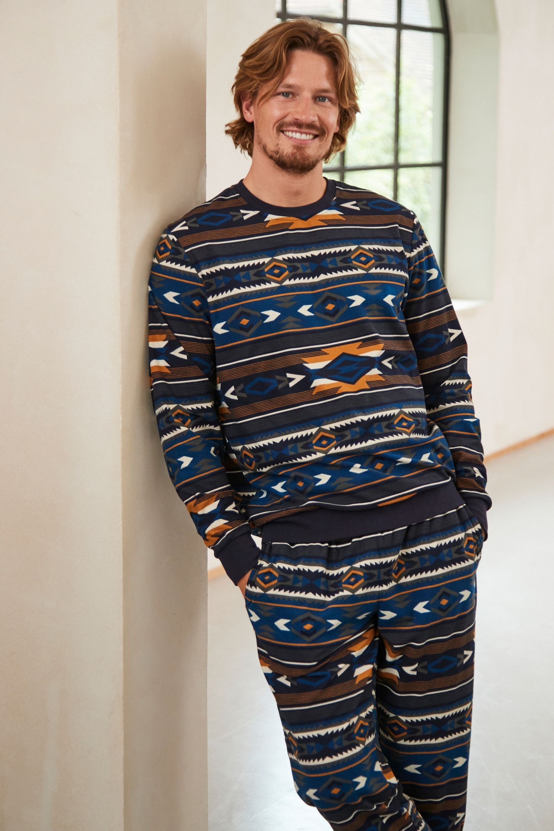 Next Navy Bequemer Pyjama Pattern Bündchen Schlafanzug mit Motionflex (2 tlg)