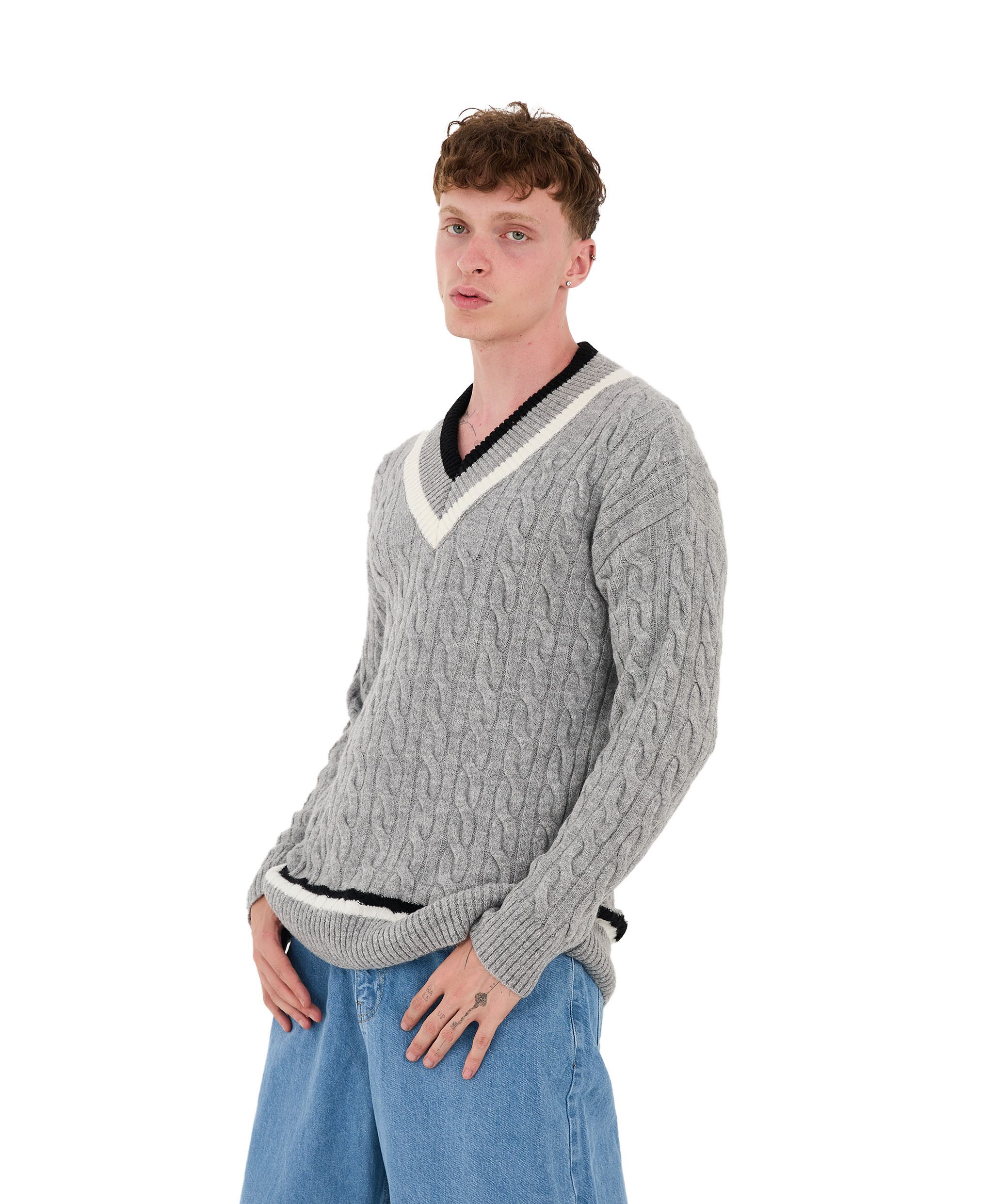 Denim Distriqt Strickpullover Lässiges V-Neck College Strick in Oversized Fit