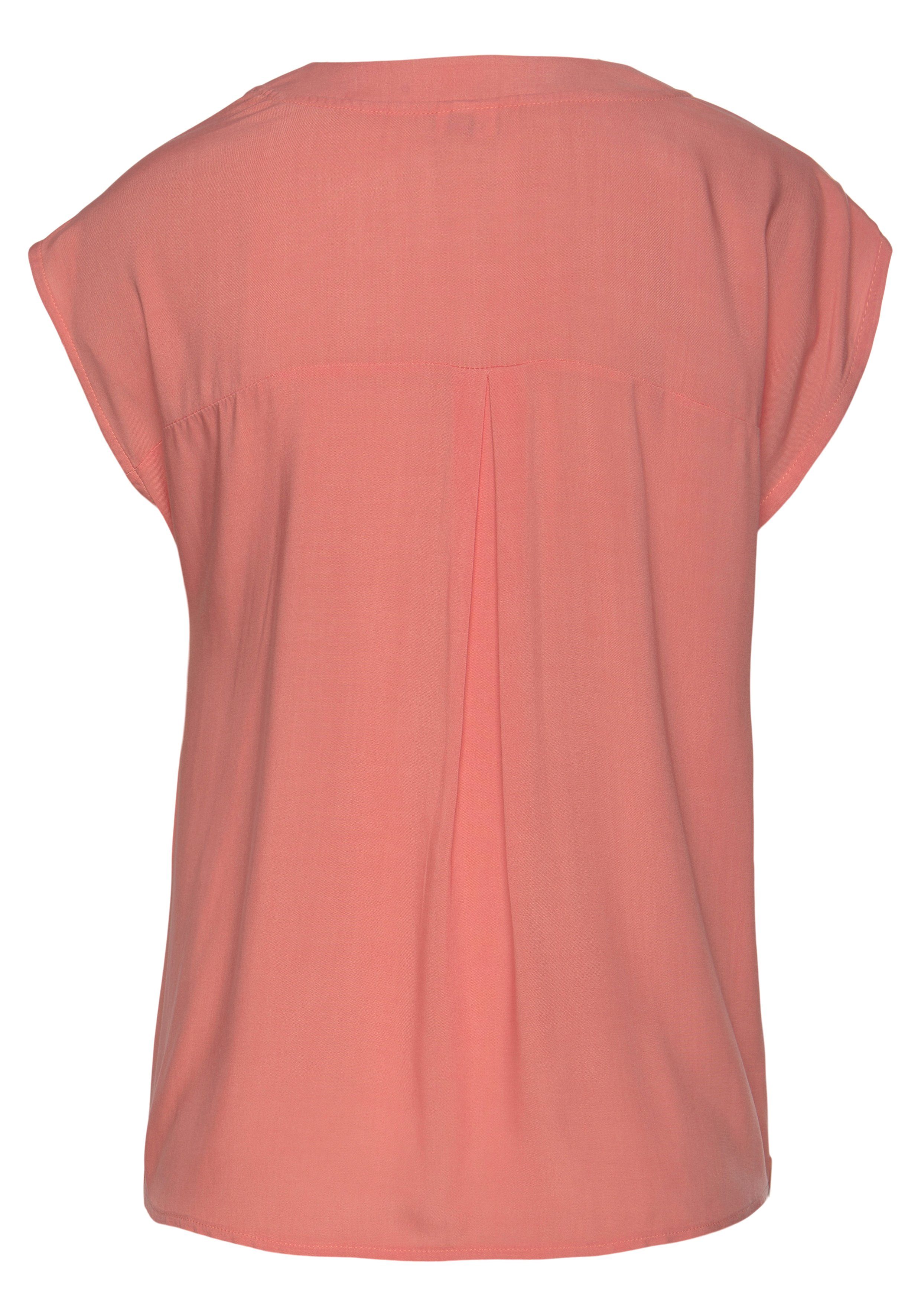 LASCANA Schlupfbluse mit tiefem V-Ausschnitt und modischen Knöpfen luftige Kurzarmbluse, lässiges Blusenshirt, Basic – Bild 4 von 5