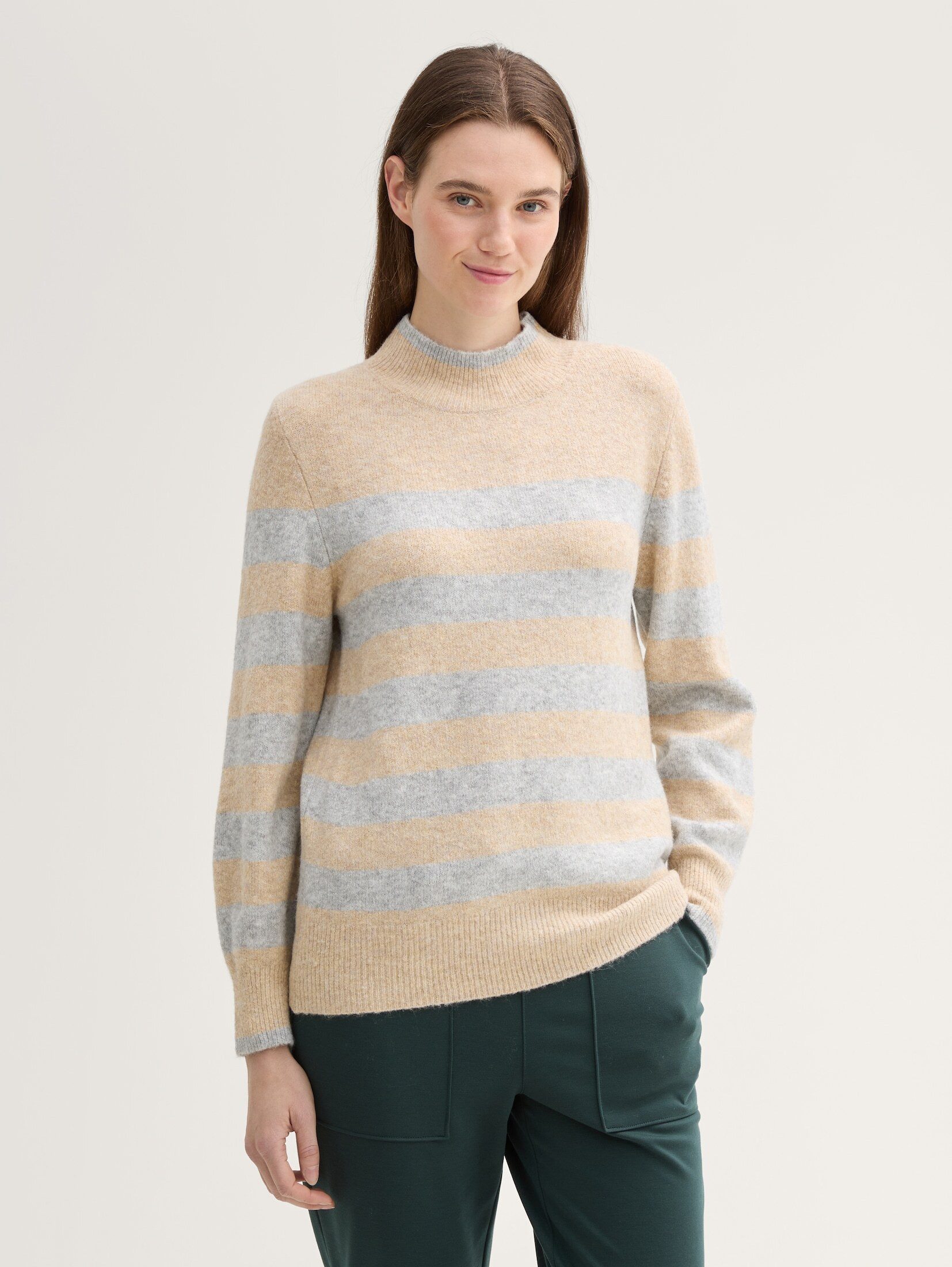 Strickpullover Gestreifter Pullover mit Stehkragen