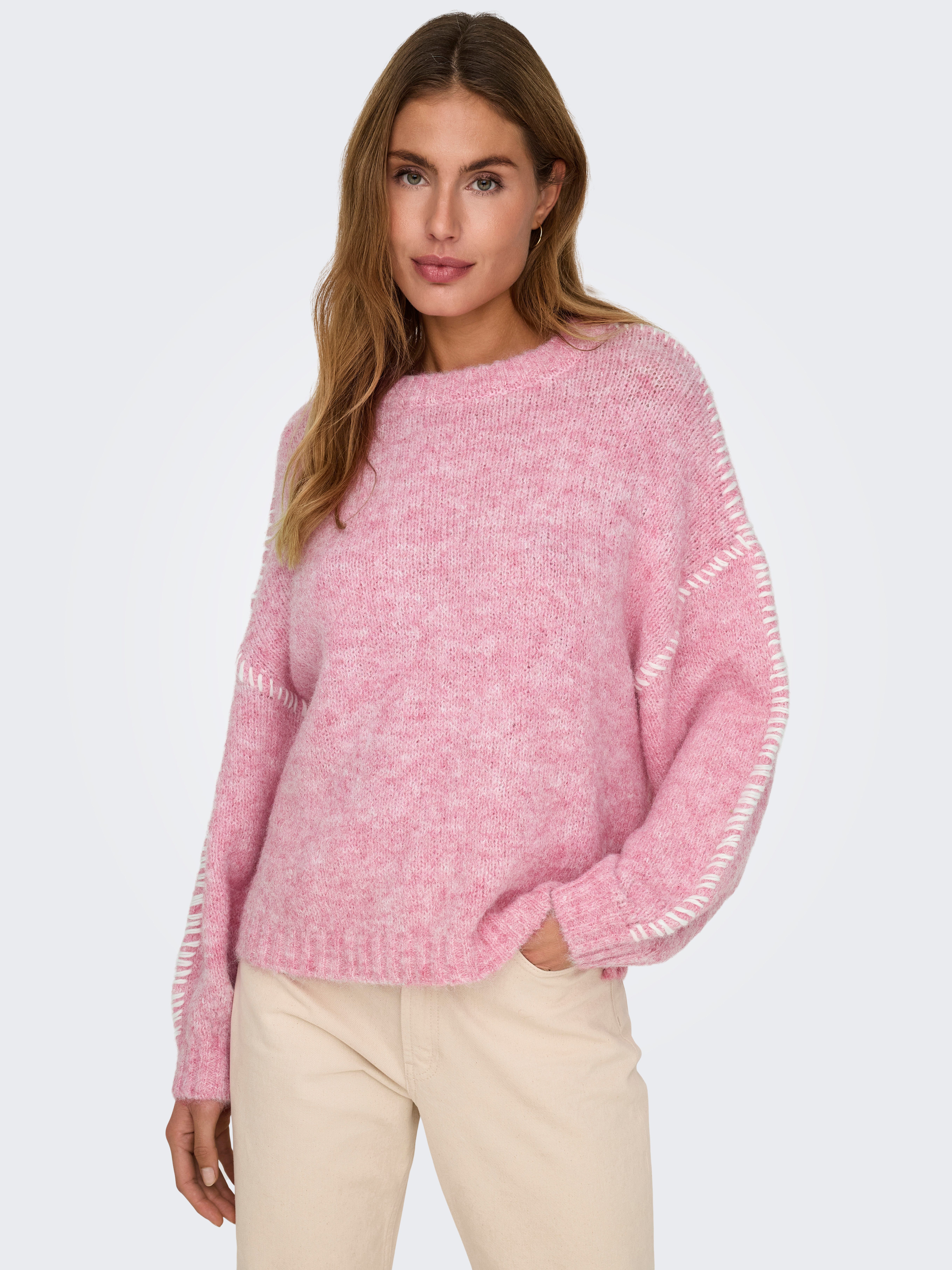 JDY Rundhalspullover JDYZOEY LIFE L/S ON STITCH PULL KNT NOOS mit dekorativen Ziernähten