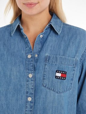 Tommy Jeans Jeansbluse TJW CHAMBRAY BOYFRIEND SHIRT mit dezentem Kontrastband am Krageninneren