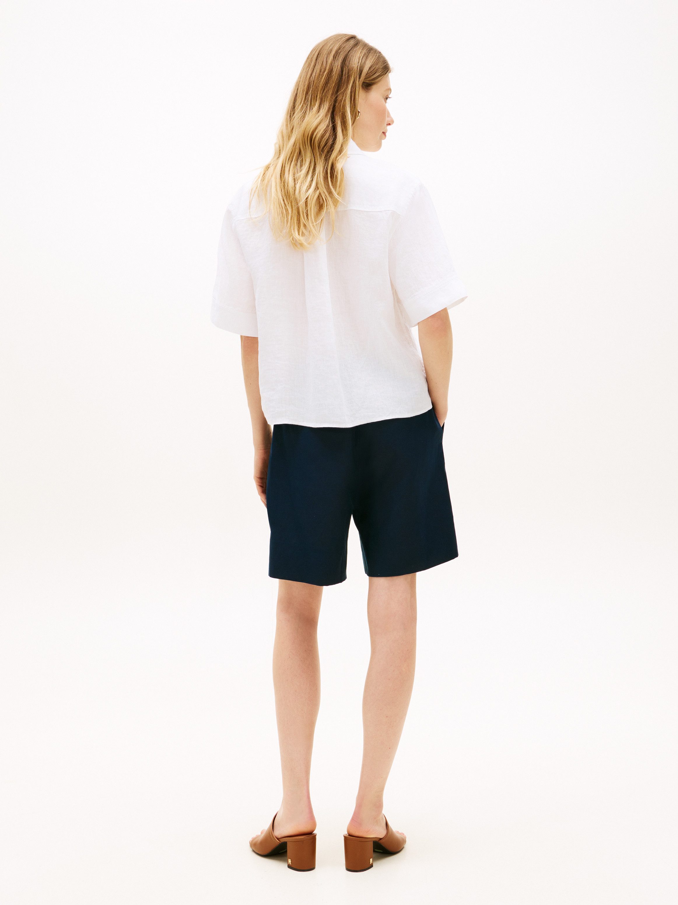 Tommy Hilfiger Kurzarmbluse ESS LINEN SHORT SLEEVE SHIRT mit aufgesetzter Brusttasche und Flag-Stickerei, reines Leinen – Bild 5 von 5