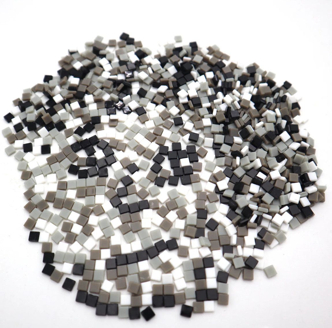 Armena Mosaikfliesen 5x5 mm Acrylmosaik gemischt 70 g / Packung (ca. 1150 Stück), schwarz und weiß