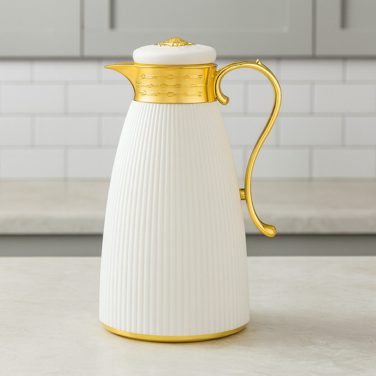 alesvelt Isolierkanne Thermoskanne HELENA 1,0 L