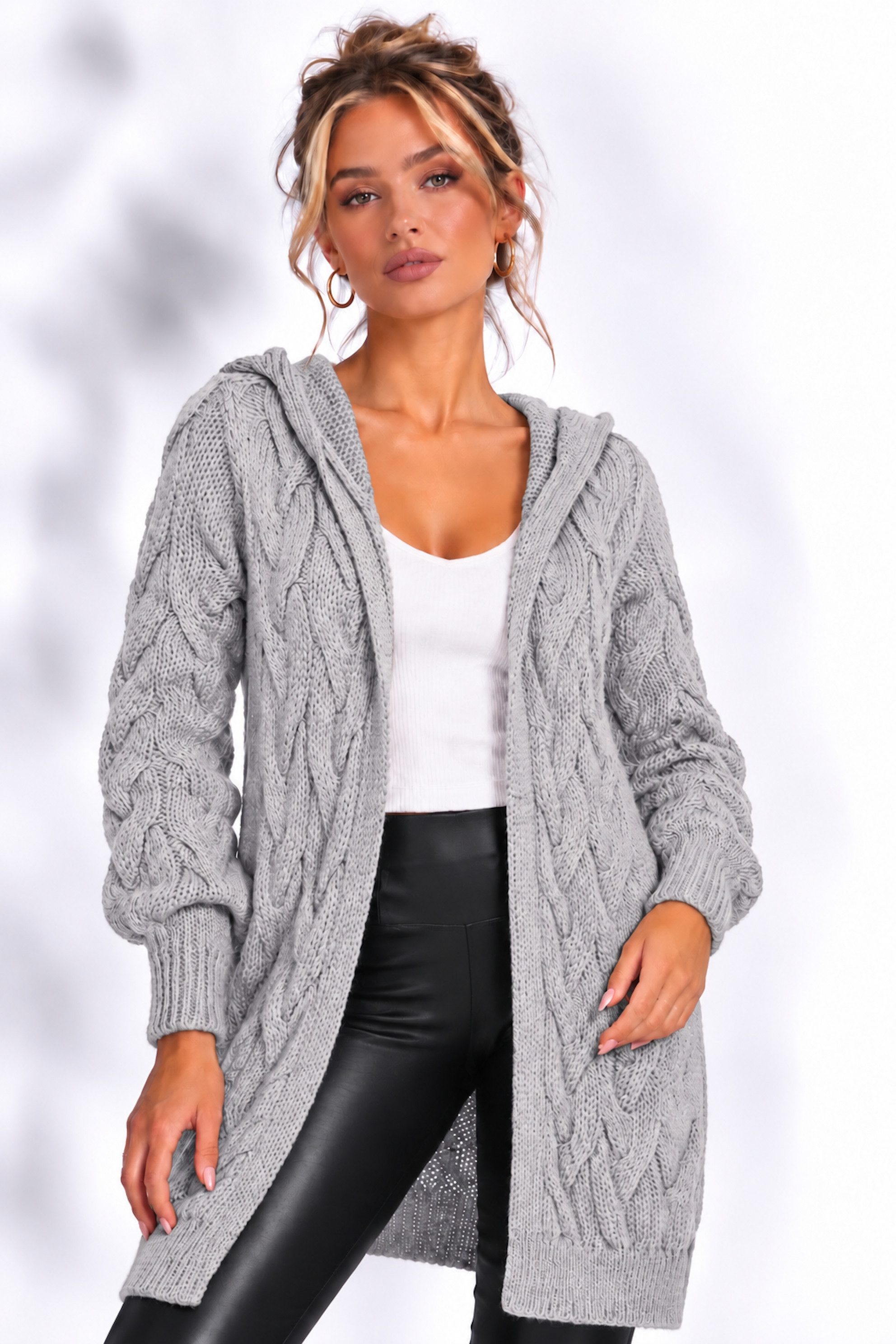 Worldclassca Kapuzenstrickjacke Worldclassca lange Strickjacke Zopfmuster Cardigan Kapuze Bolero Neue Kollektion - Stilvolle und gemütliche Strick Mode für Damen