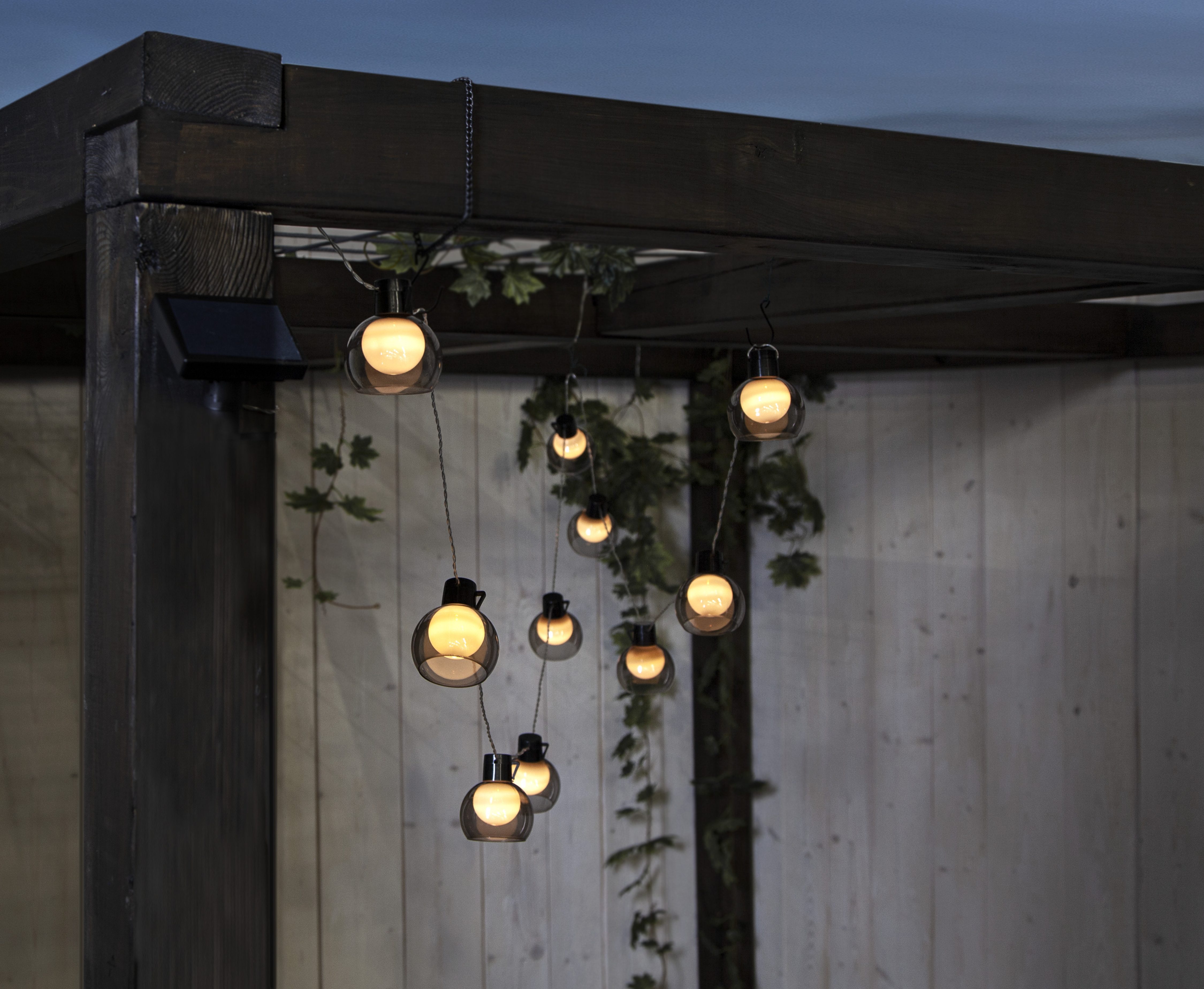 STAR TRADING LED-Lichterkette Smoky, 10-flammig, Ø 7 cm, ca. 2,7 m + 2 m Zuleitung, Kunststoff, Akku, outdoor