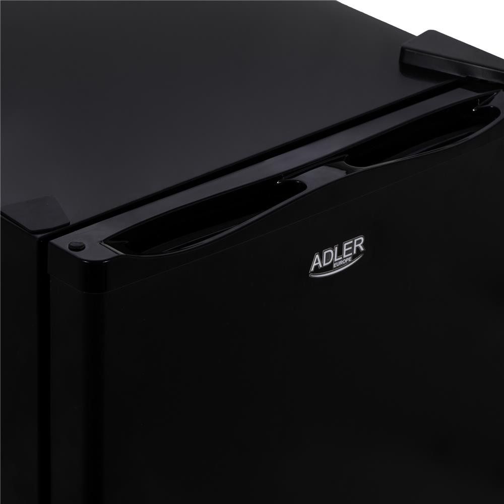 ADLER EUROPE Kühlschrank AD 8089, 38 cm hoch, 45 cm breit, Mini Kühlschrank für Getränke Snacks Kosmetik, schwarz