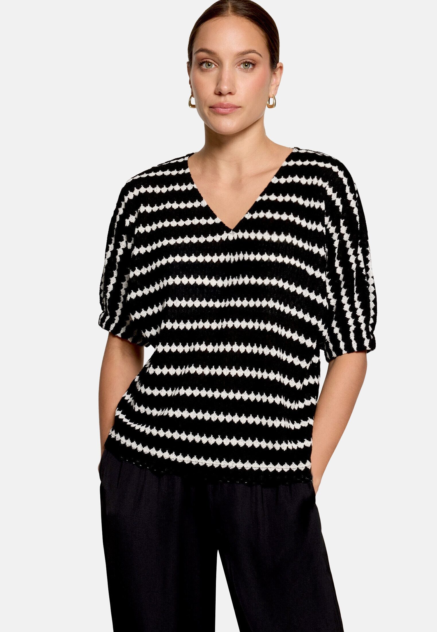 Zero T-Shirt Damen mit V-Ausschnitt (1-tlg) Material – Bild 2 von 5
