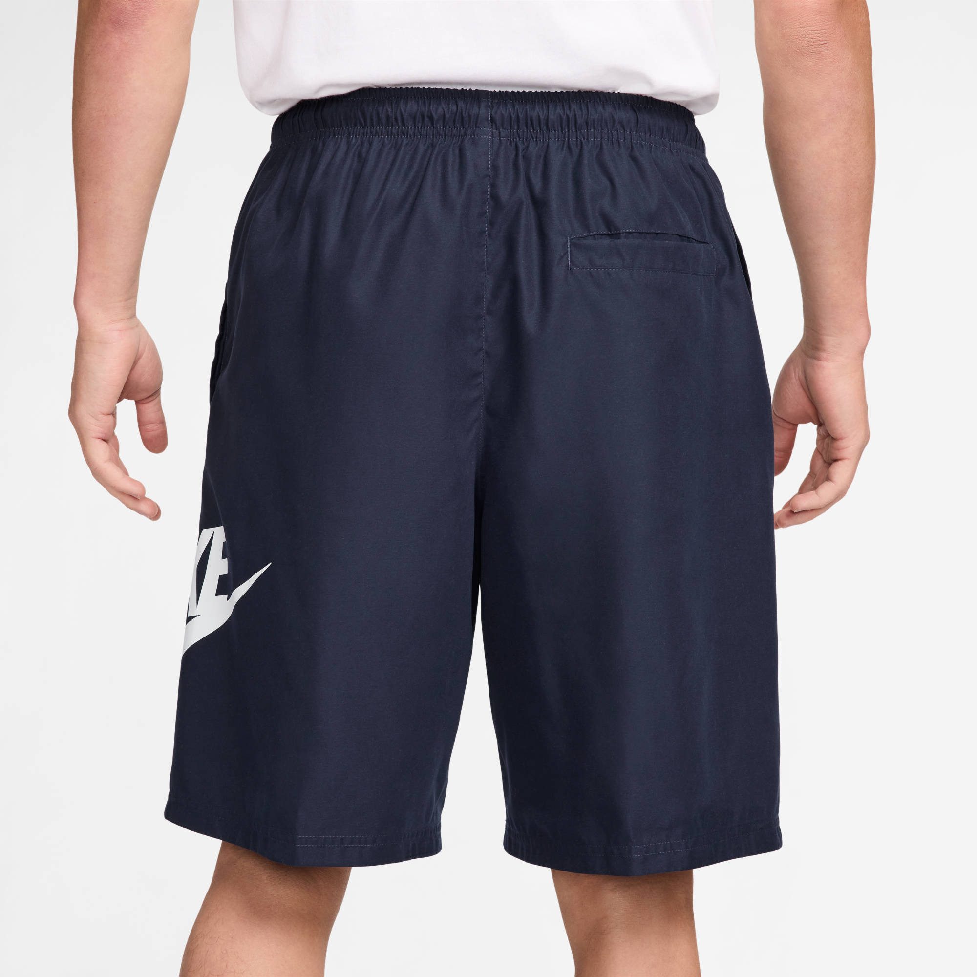 Nike Sportswear Shorts M NK CLUB SHORT WVN mit lockerem Schnitt, aus Polyester