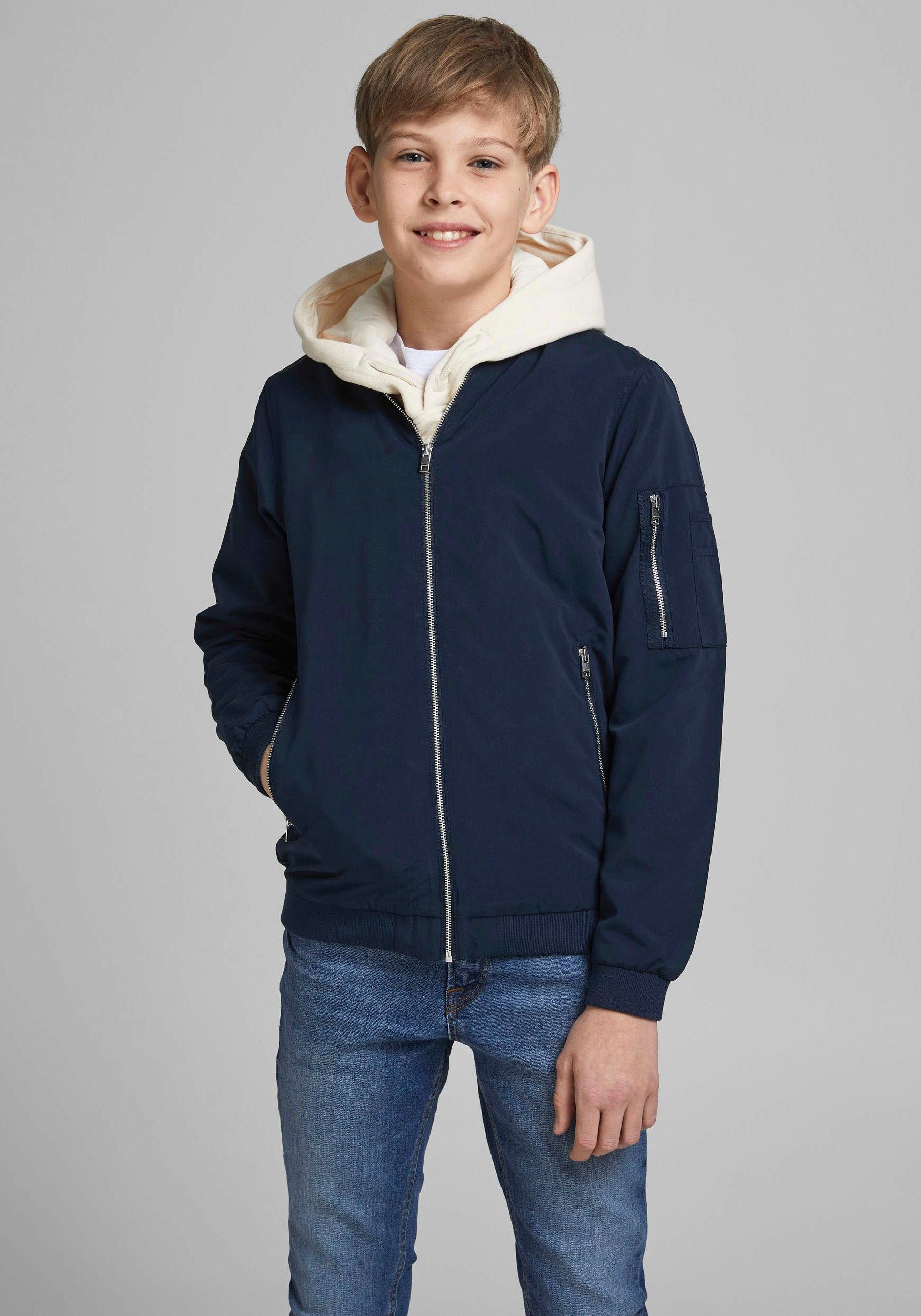 Jack & Jones Junior Bomberjacke JJERUSH windabweisend und pflegeleicht unifarben, modisch, regular fit, Web, Stehkragen