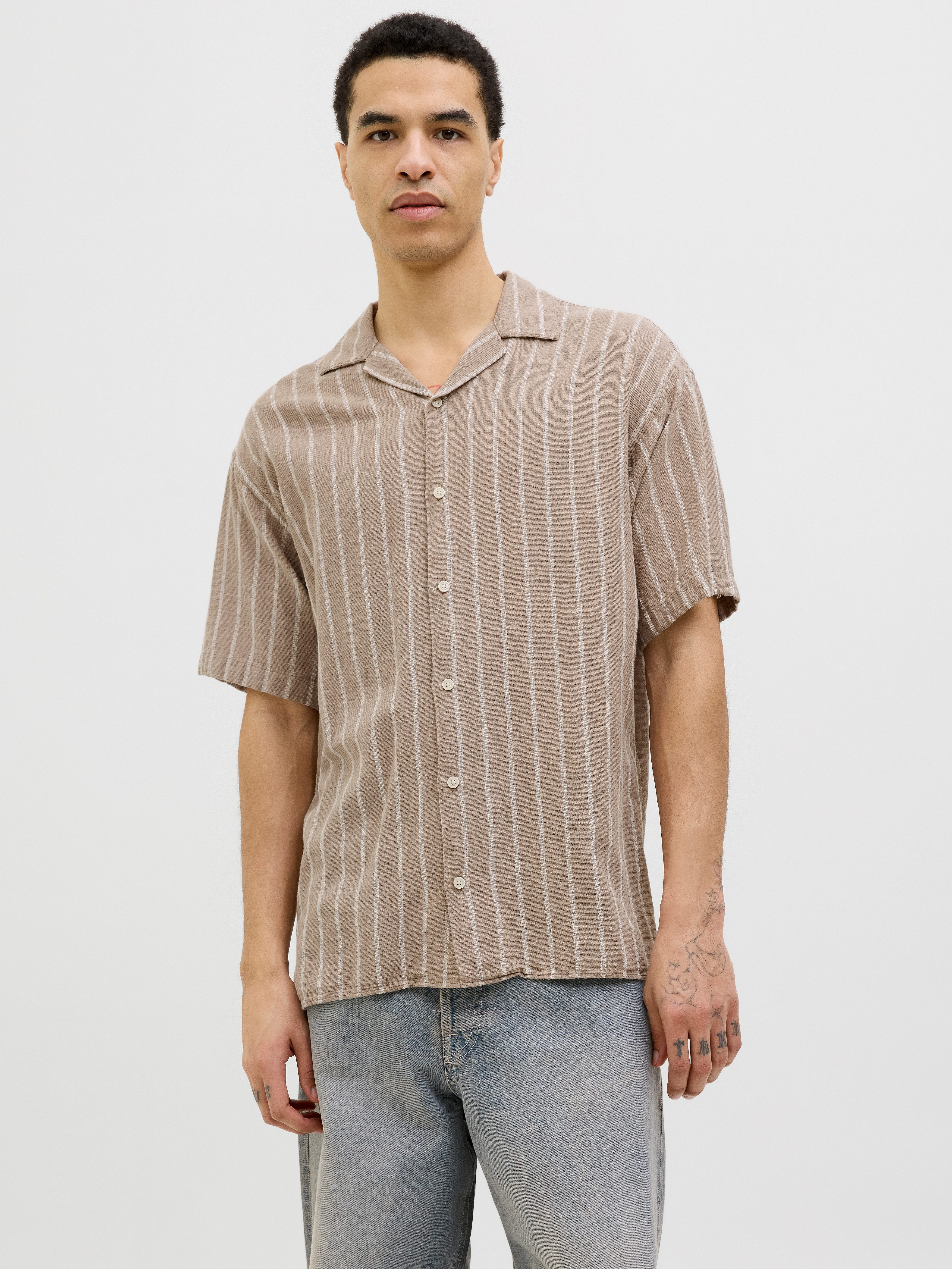 Jack & Jones Kurzarmhemd JJEENZO STRIPE günstig online kaufen