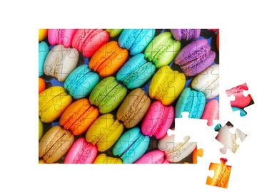 puzzleYOU Puzzle Kleine bunte Köstlichkeiten: Französische Macarons, 48 Puzzleteile, puzzleYOU-Kollektionen Kuchen, 200 Teile, Essen und Trinken