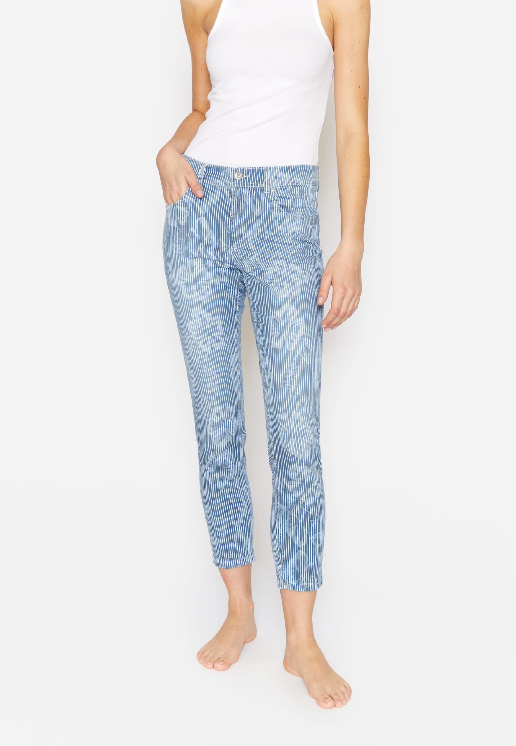 ANGELS 7/8-Jeans Jeans Ornella mit Blumen und Streifen mit Label- Applikationen, Slim Fit mit schmalem 7/8-Bein