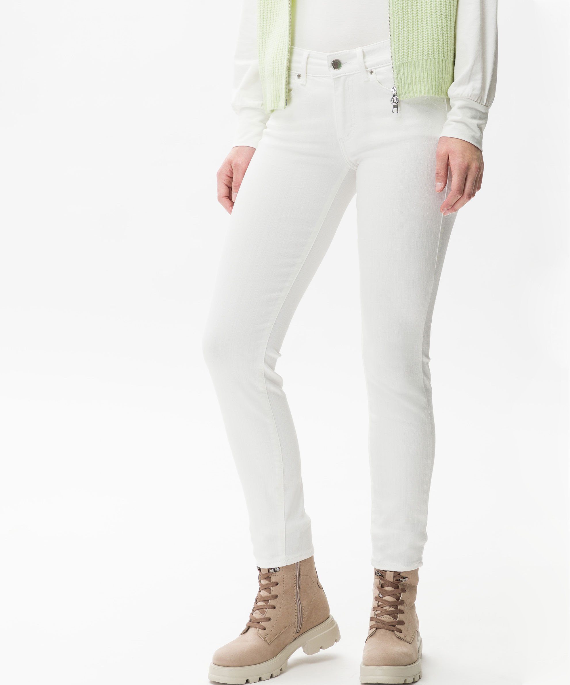 Thermo-Qualität in Röhrenjeans offwhite Skinny-fit-Jeans Brax