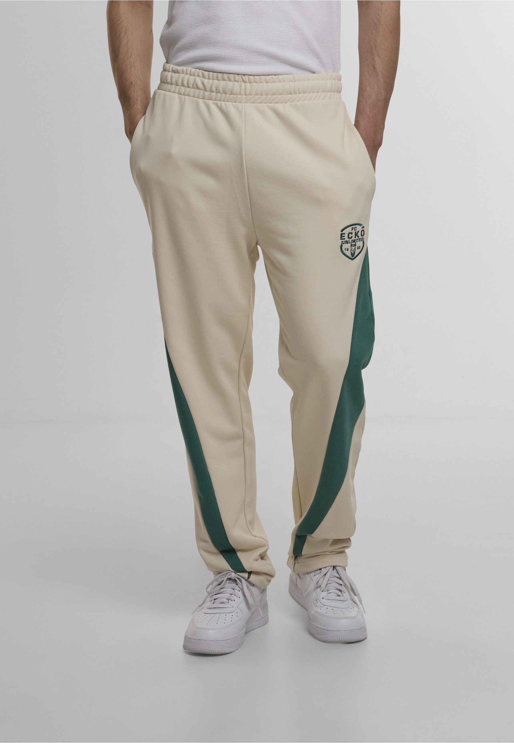 Ecko Unltd. Jogginghose Ecko Unltd. Ecko Unltd. Construction Jogginghosen (1-tlg)