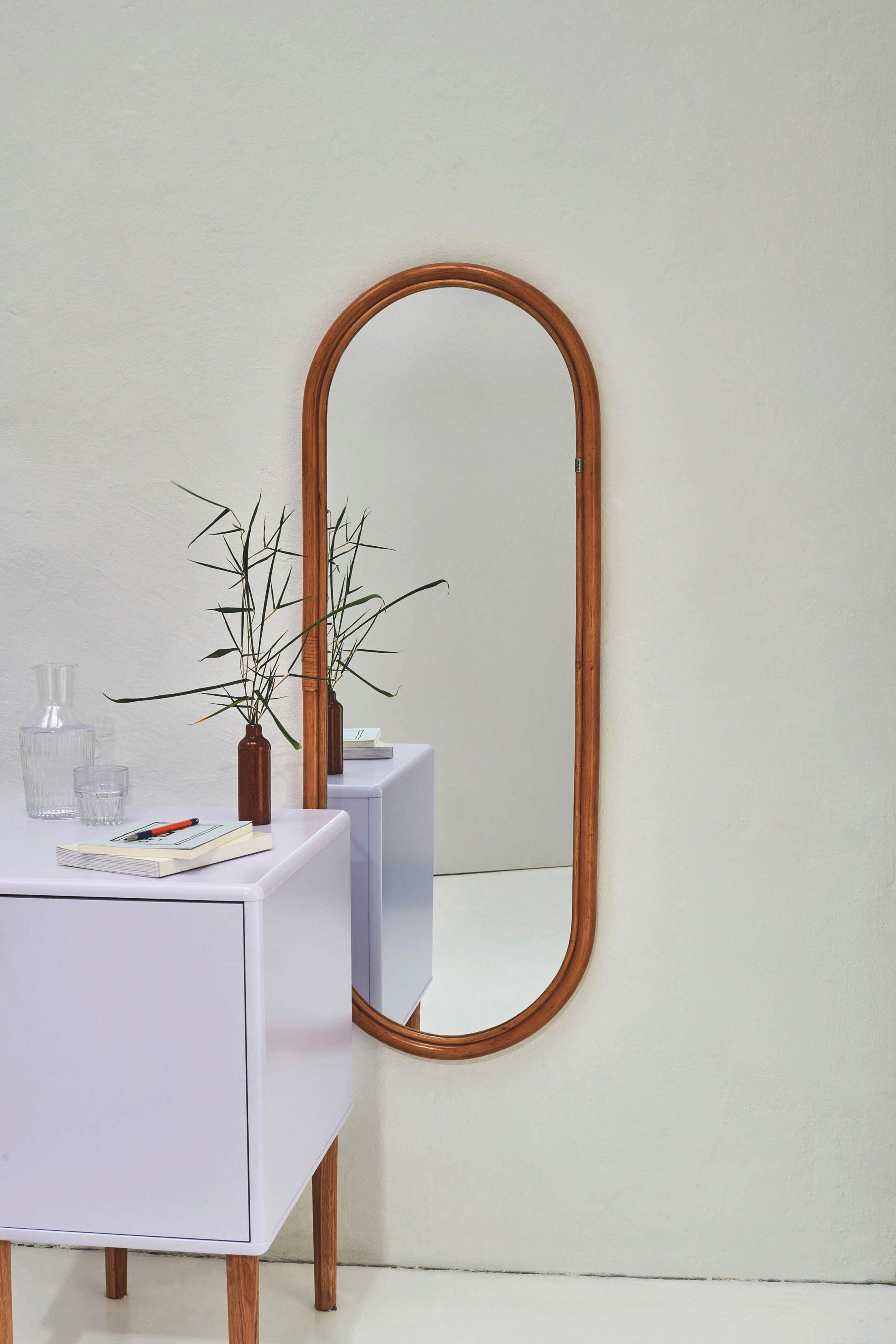 SIT Wandspiegel, mit SIT Metallring am Rahmen