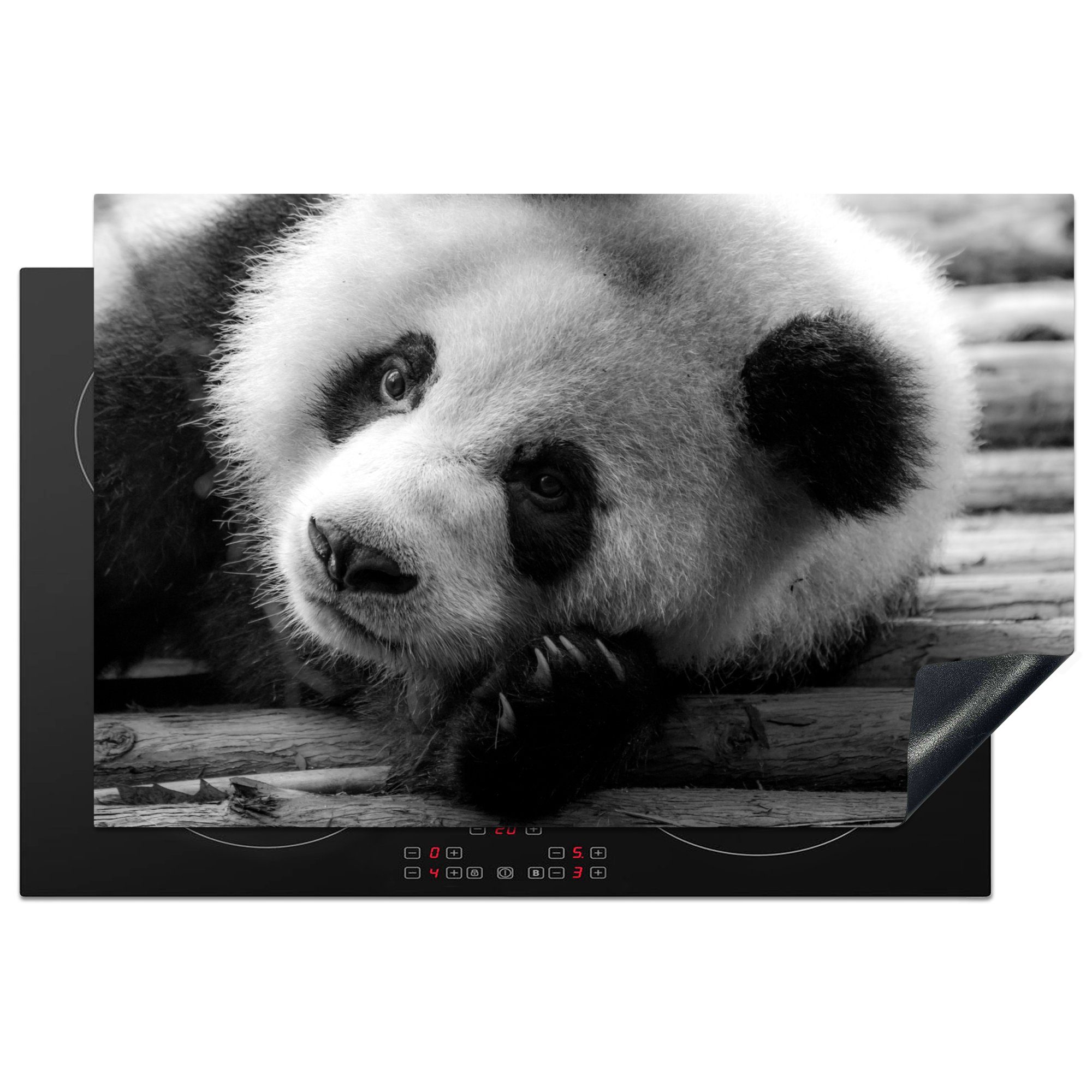 MuchoWow Herdblende-/Abdeckplatte Ruhender Panda in Schwarz und Weiß, Vinyl, (1 tlg), 81x52 cm, Induktionskochfeld Schutz für die küche, Ceranfeldabdeckung