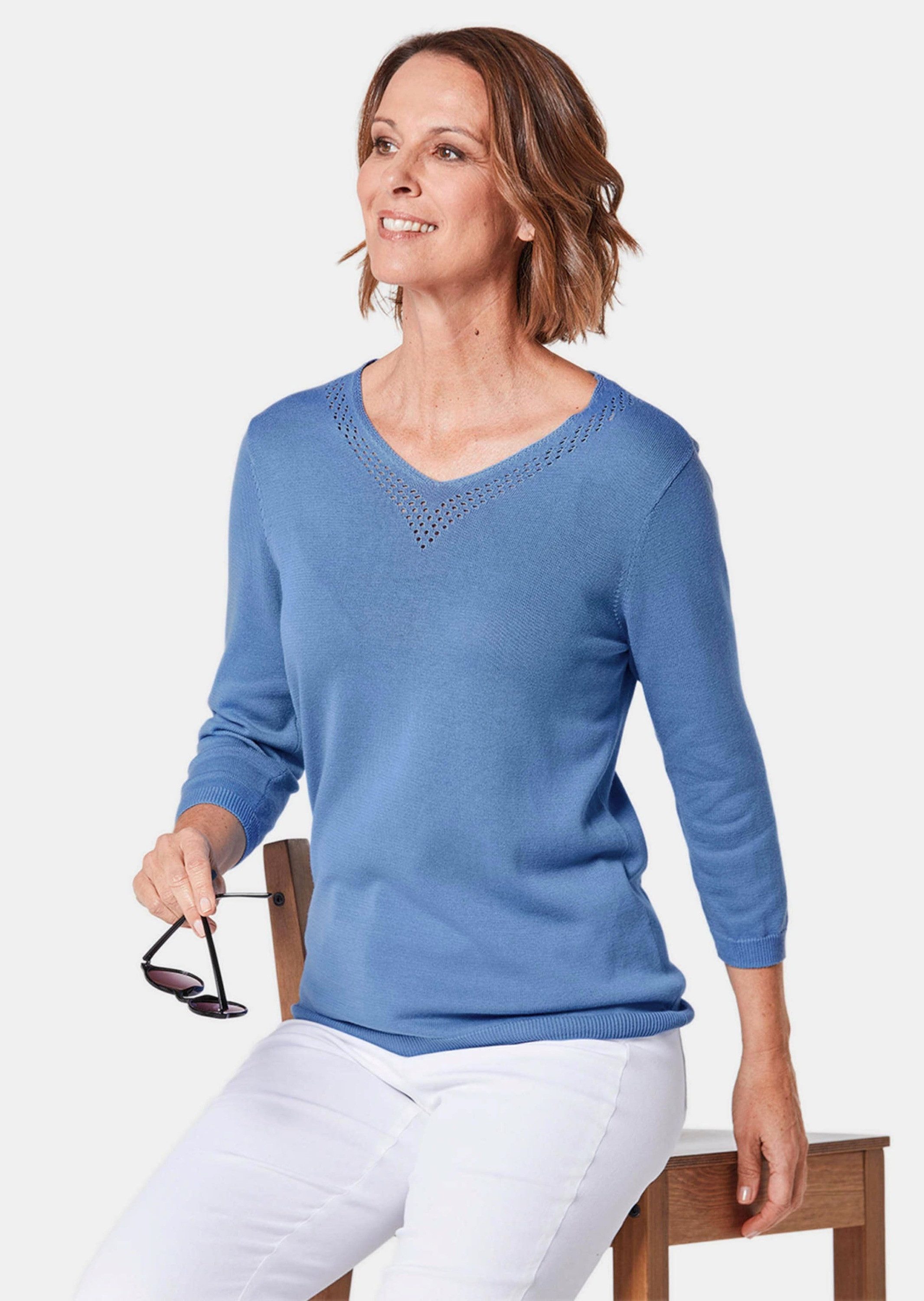 GOLDNER Strickpullover Kurzgröße: Baumwollpullover mit Ajour-Details Ajourpullover mit V-Ausschnitt, Rippenblenden und 3/4-Arm