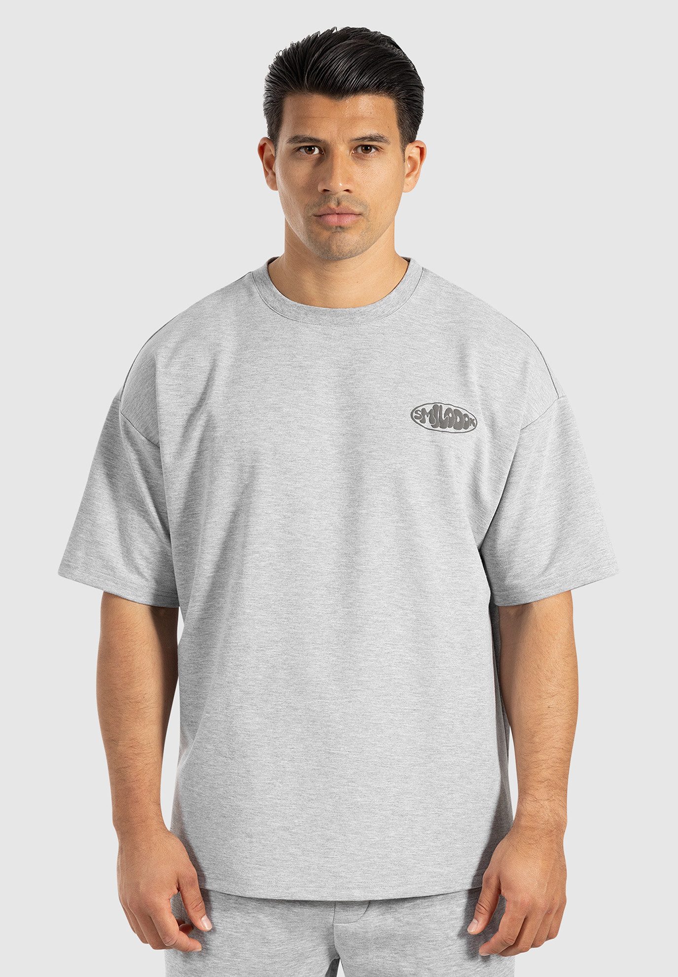 Smilodox T-Shirt Vlery, Oversized Kurzarm Shirt, Globus-Rückenprint & Locke günstig online kaufen