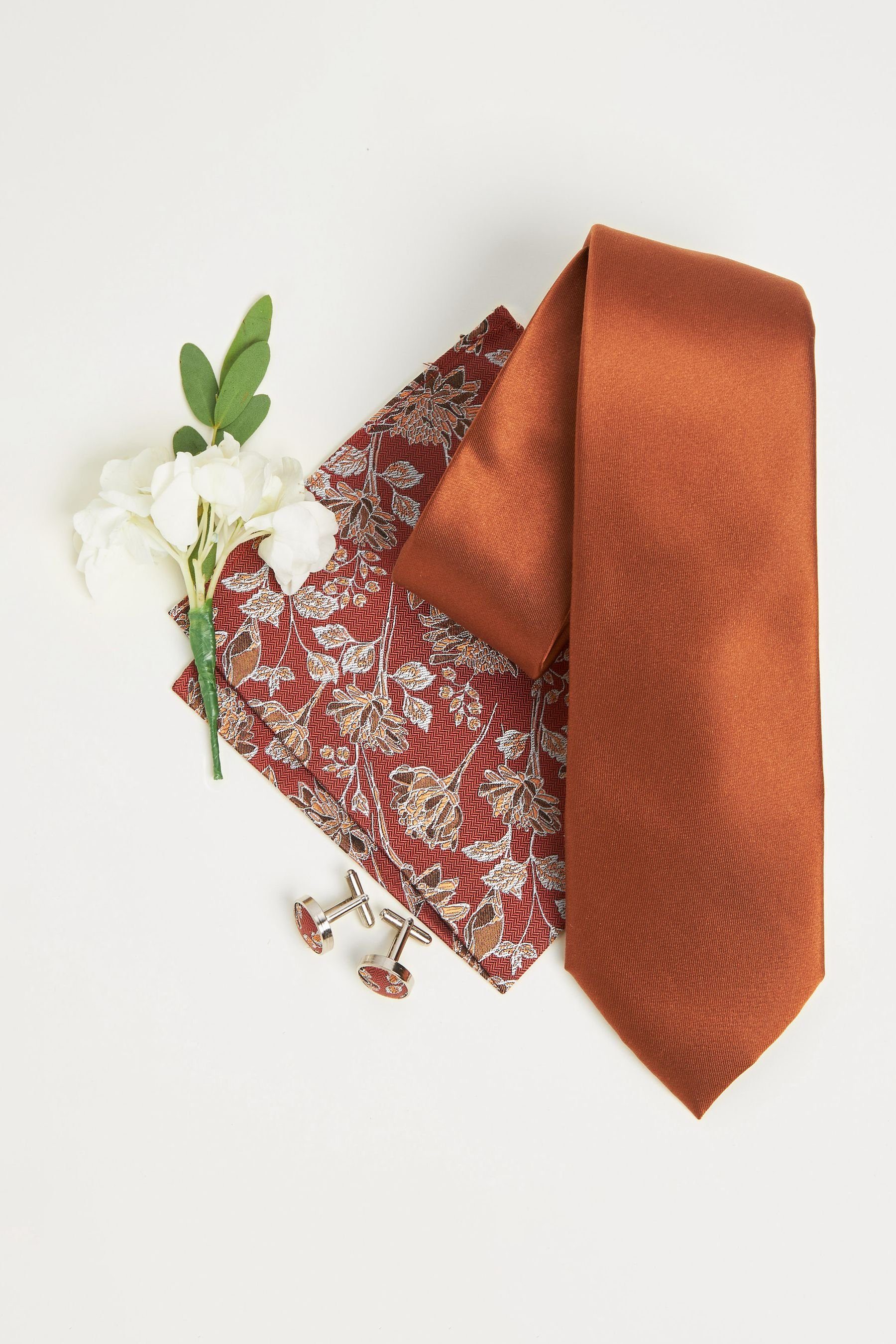 Next Krawatte Krawatte, Einstecktuch und Manschettenknöpfe (3-St) Rust Orange
