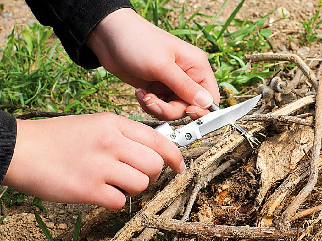 Semptec Taschenmesser Semptec Semptec Taschenmesser mit 8 cm Klinge und Magnesium-Feuerstab, rostfreier Edelstahl
