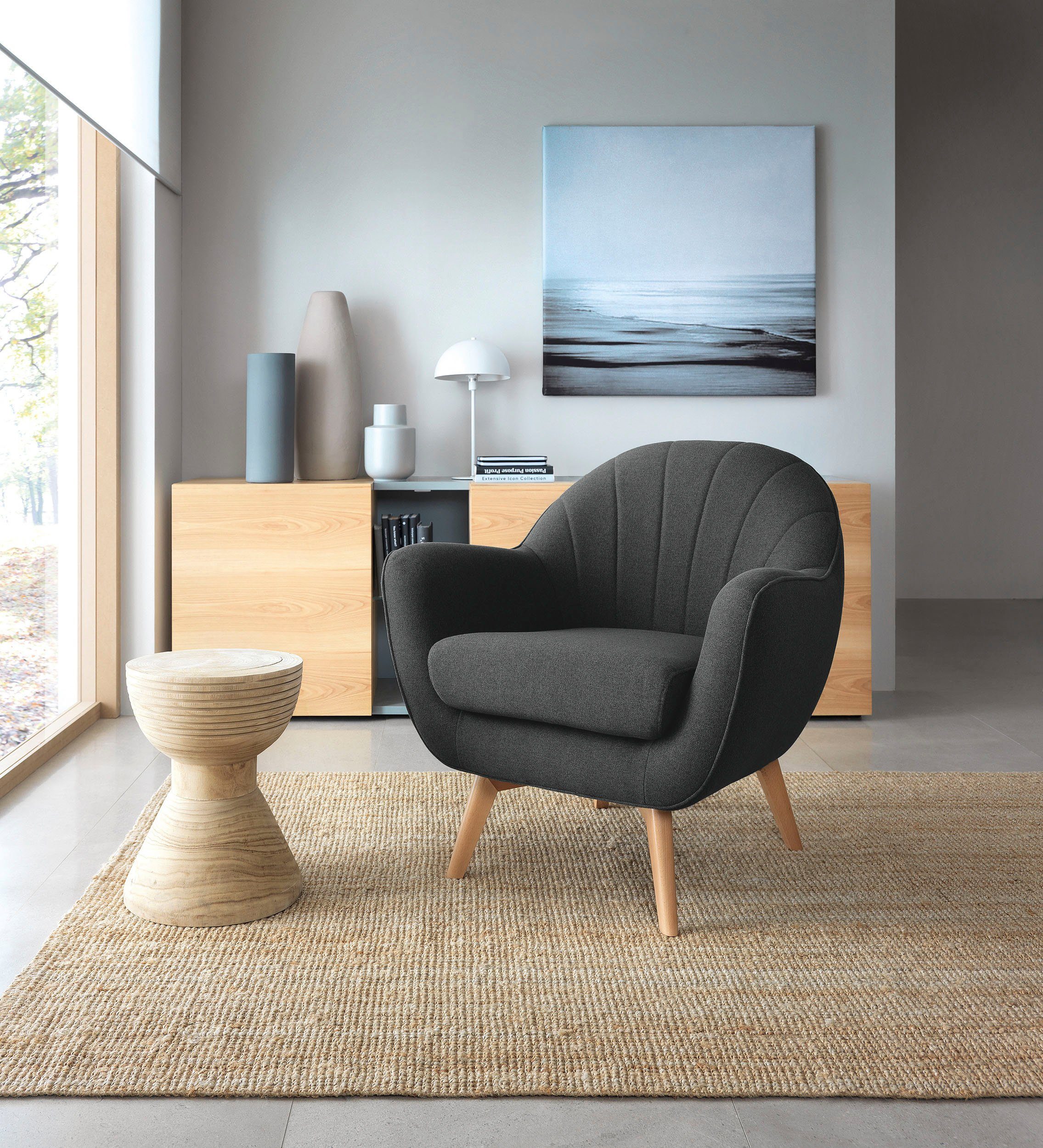 TRENDMANUFAKTUR Sessel Fuelta, mit auffälligem Nahtbild und schönen Füßen  aus Holz