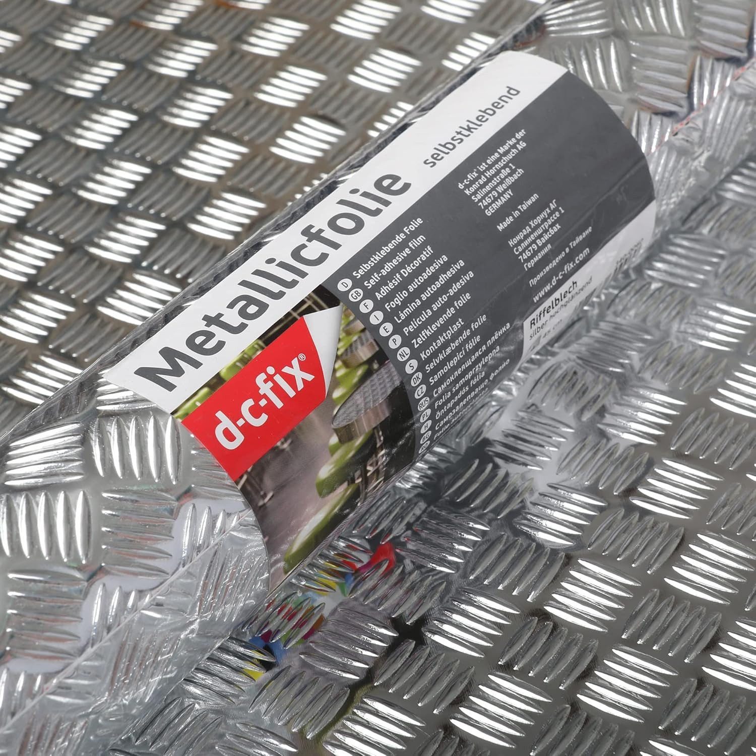 d-c-fix Möbelfolie 20,70€/qm selbstklebende Dekofolie Riffelblech Klebefolie Möbel Küche, 200 x 67,5cm - Metallicfolie mit spürbar geprägter Oberfläche
