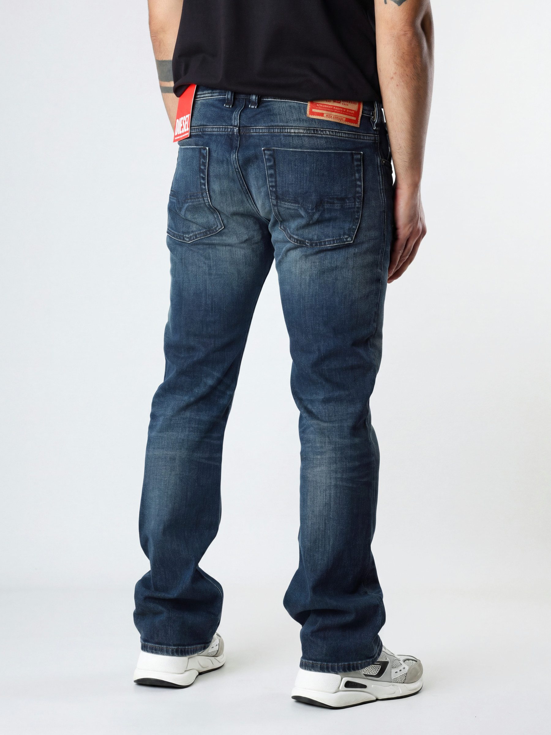 Diesel Bootcut-Jeans schmale, ausgestellte Beinform - ZATINY-X Mittlerer Stretch