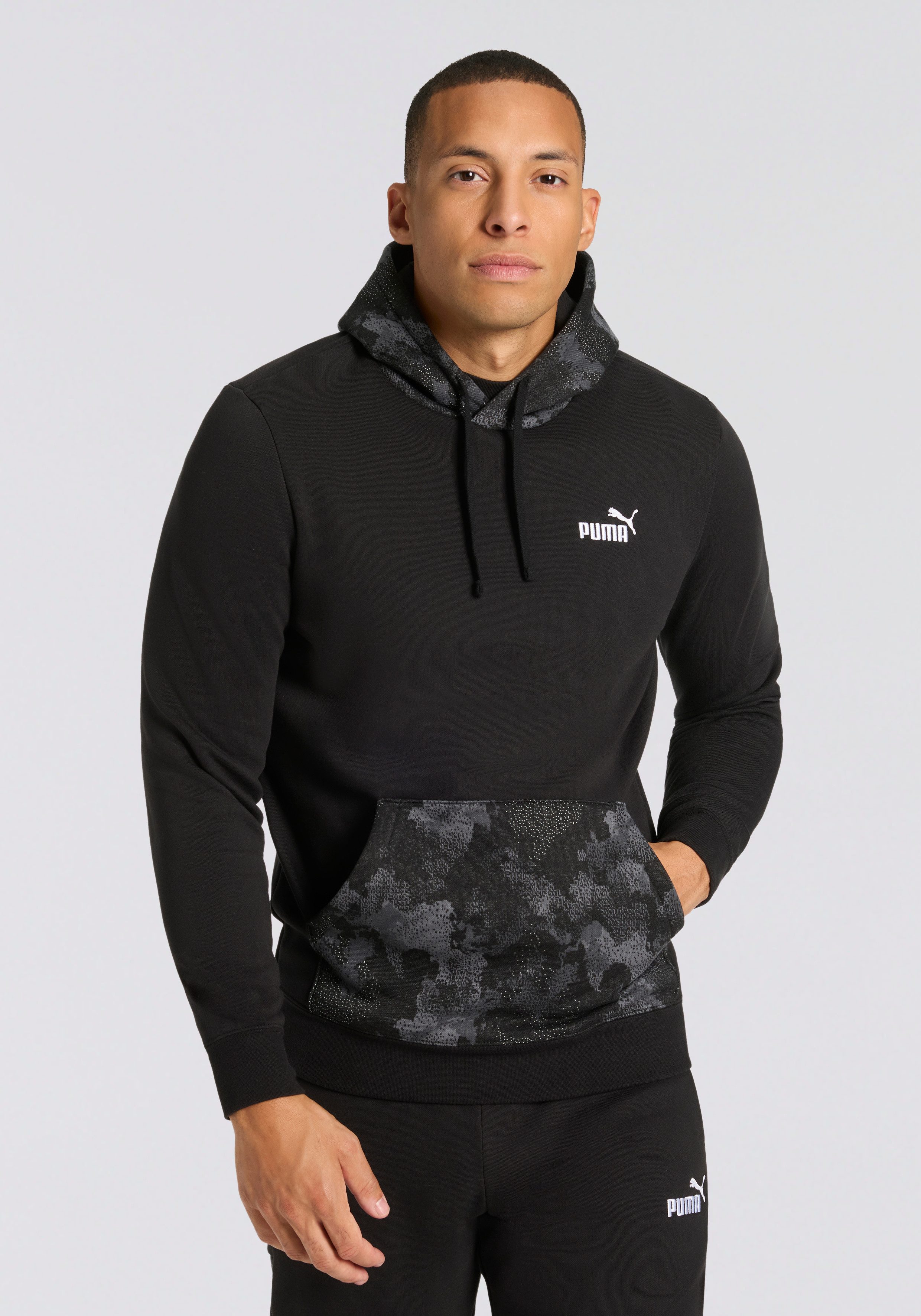 PUMA Kapuzensweatshirt ESS CAMO HOODIE FL