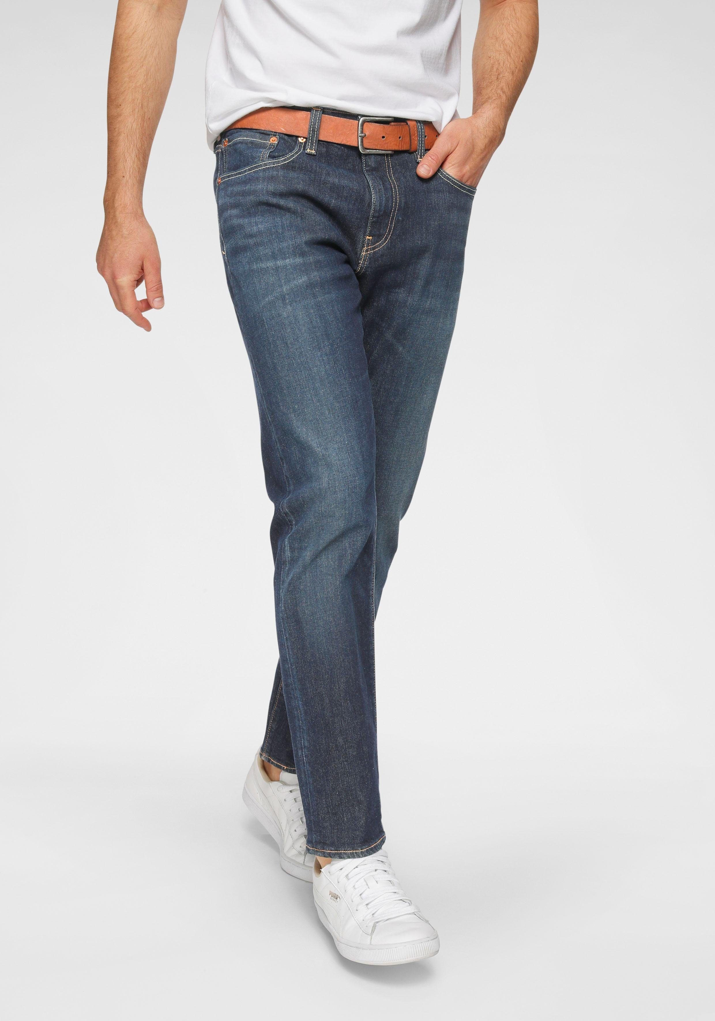 Levi's® Tapered-fit-Jeans 502 TAPER in elegantem, modernem Stil