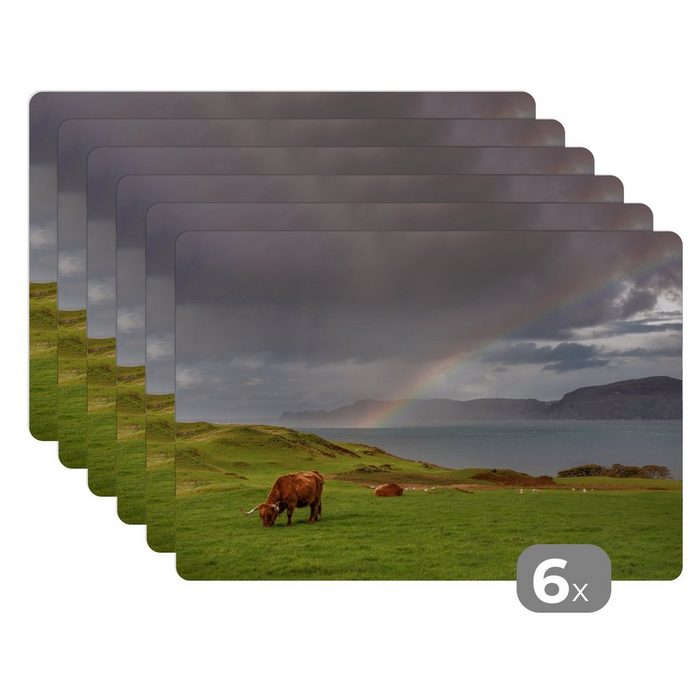 Platzset Schottische Highlander - Gras - Wolken MuchoWow (6-St) Platzset Platzdecken Platzmatte Tischmatten Schmutzabweisend