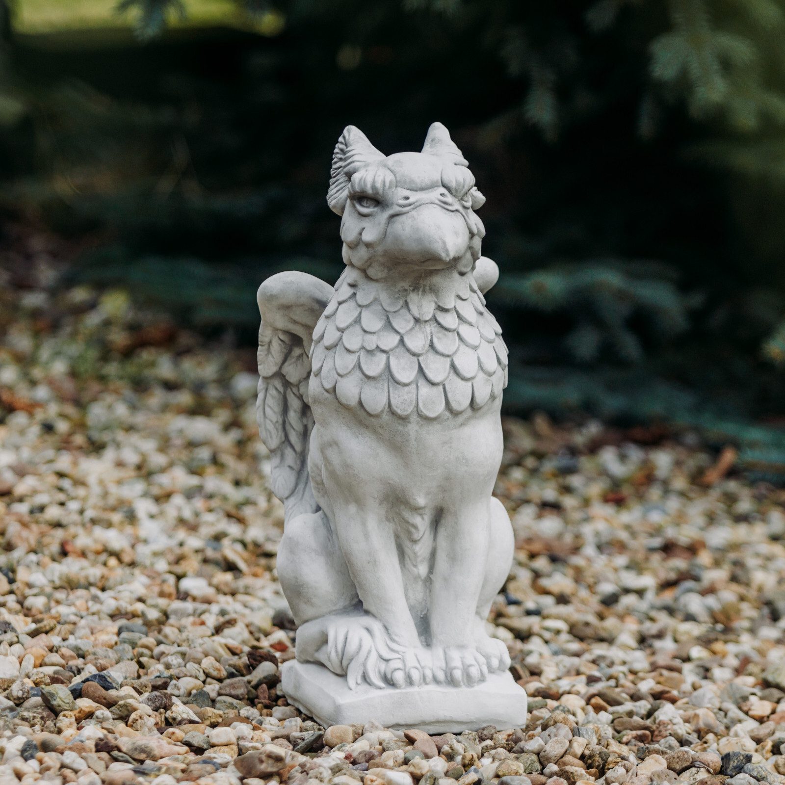 Gartenfigur Greif EIN Fabelwesen aus Löwe und Adler, H. 55 cm, 30 kg