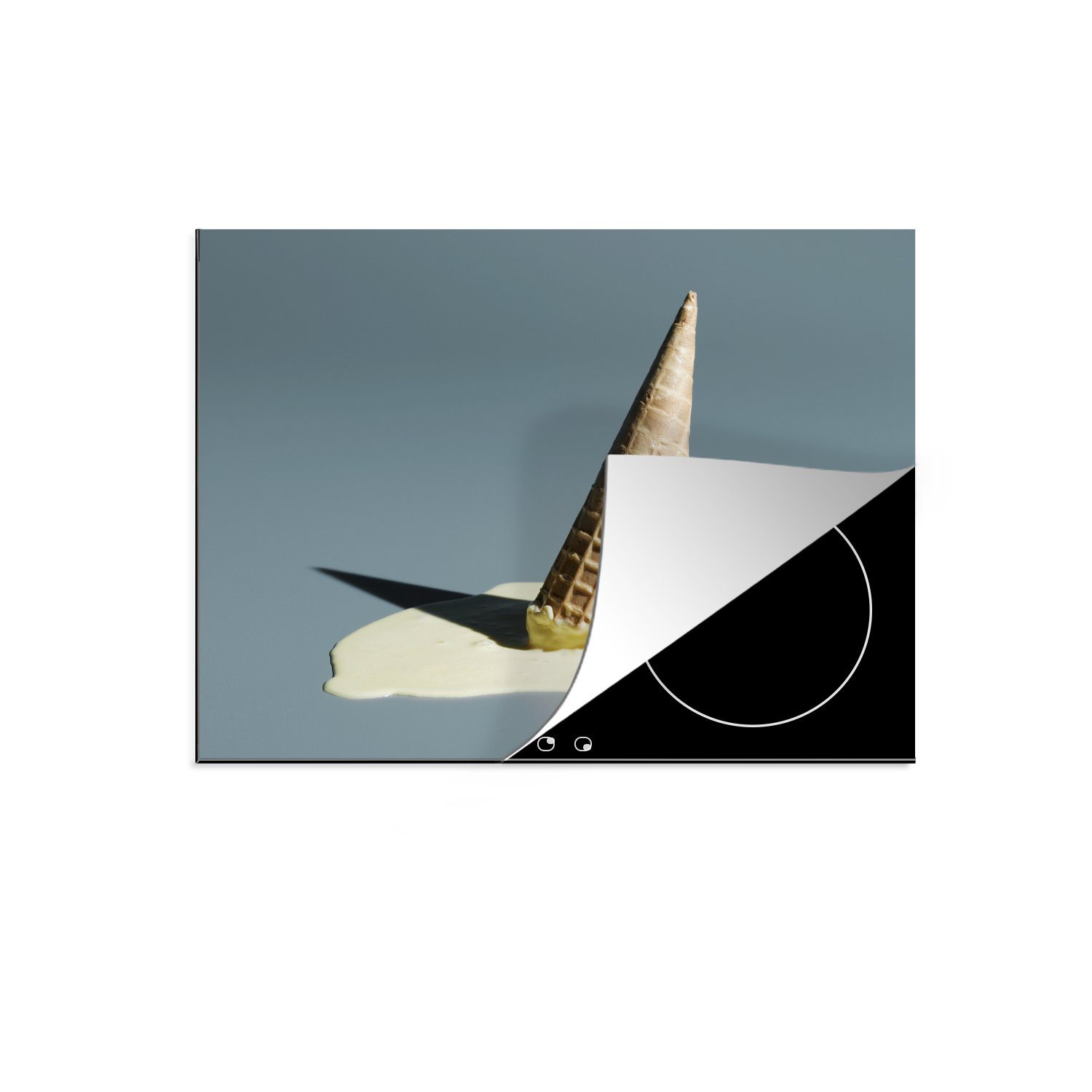 MuchoWow Herdblende-/Abdeckplatte Gefallenes Eis mit grauem Hintergrund, Vinyl, (1 tlg), 71x52 cm, Induktionskochfeld Schutz für die küche, Ceranfeldabdeckung