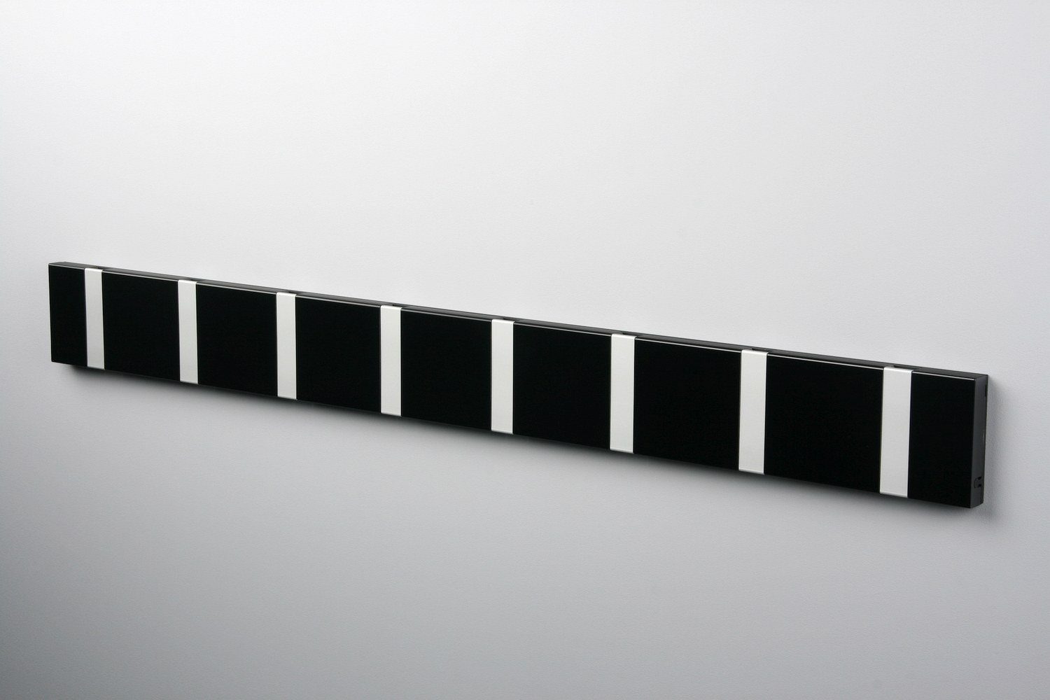 LoCa Garderobenleiste Knax 8 Haken Schwarz