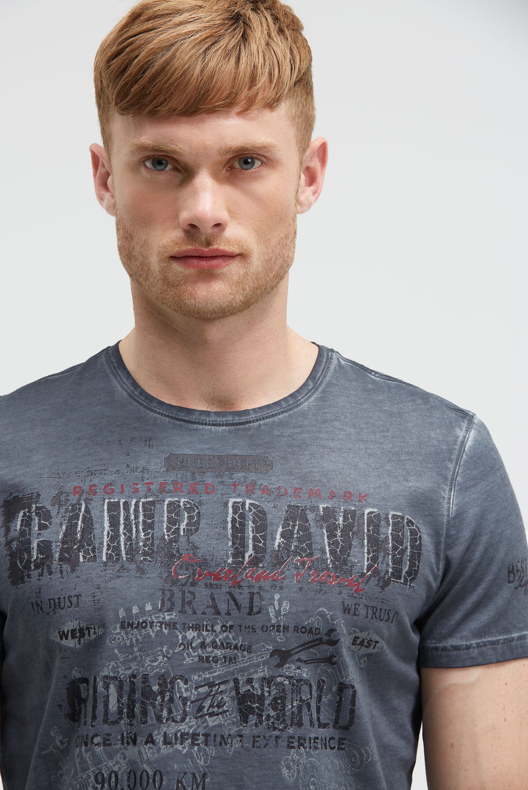 CAMP DAVID Rundhalsshirt mit Kontrastnähten