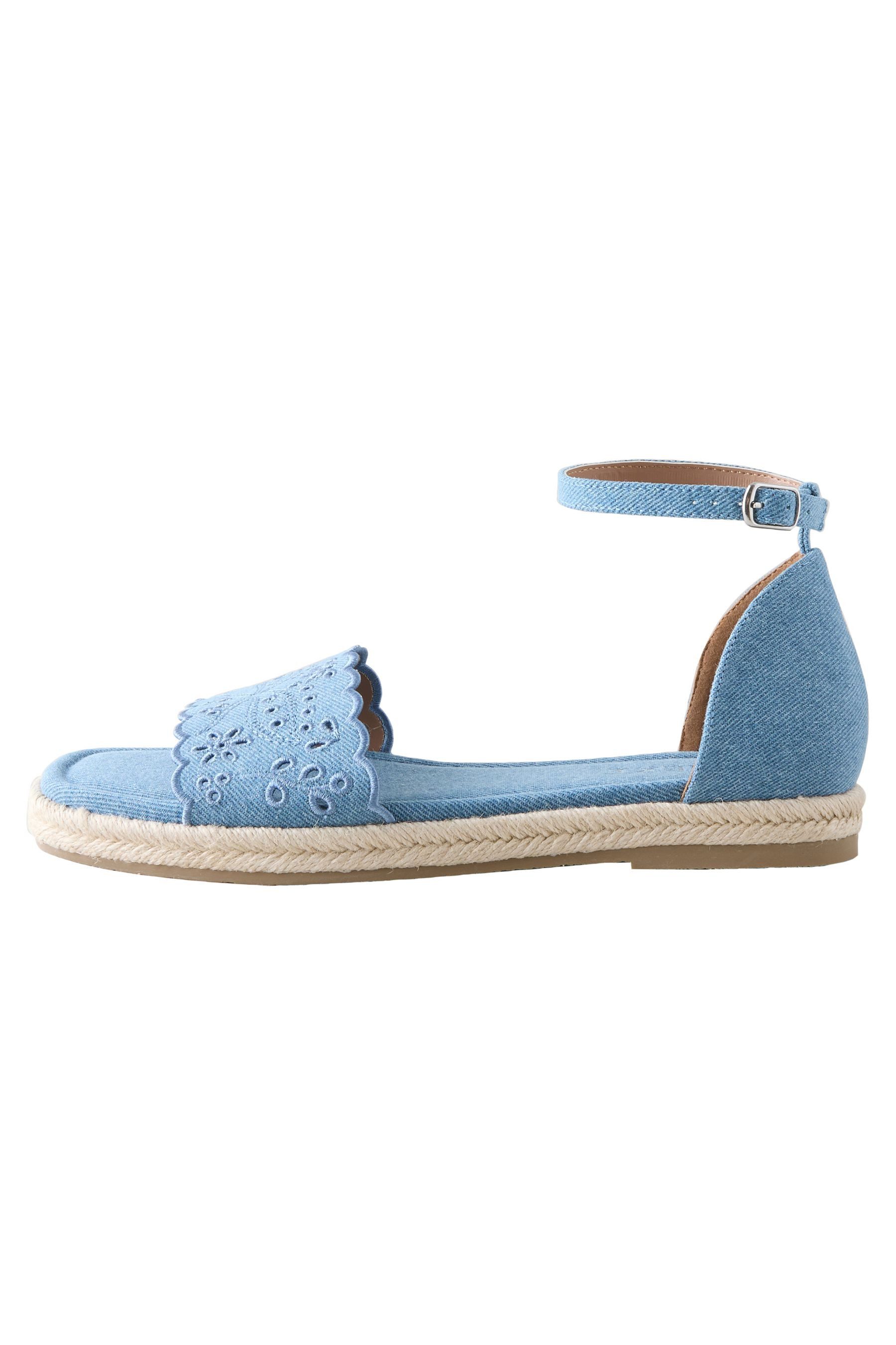 Next Eckige Ledersandalen mit Zierausschnitten Keilsandalette