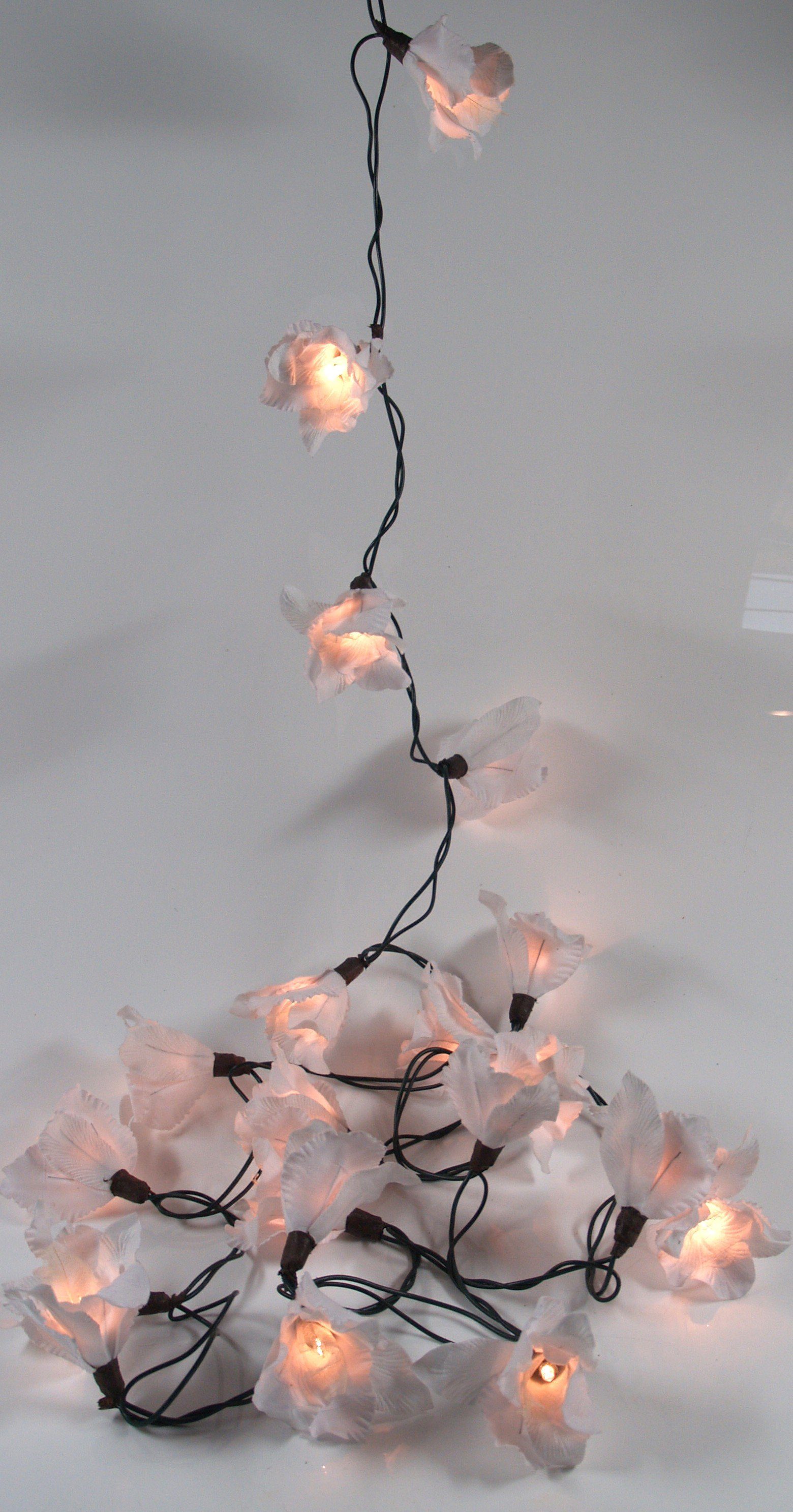 Guru-Shop LED-Lichterkette Lotus Blüten LED Lichterkette - Blüte weiß