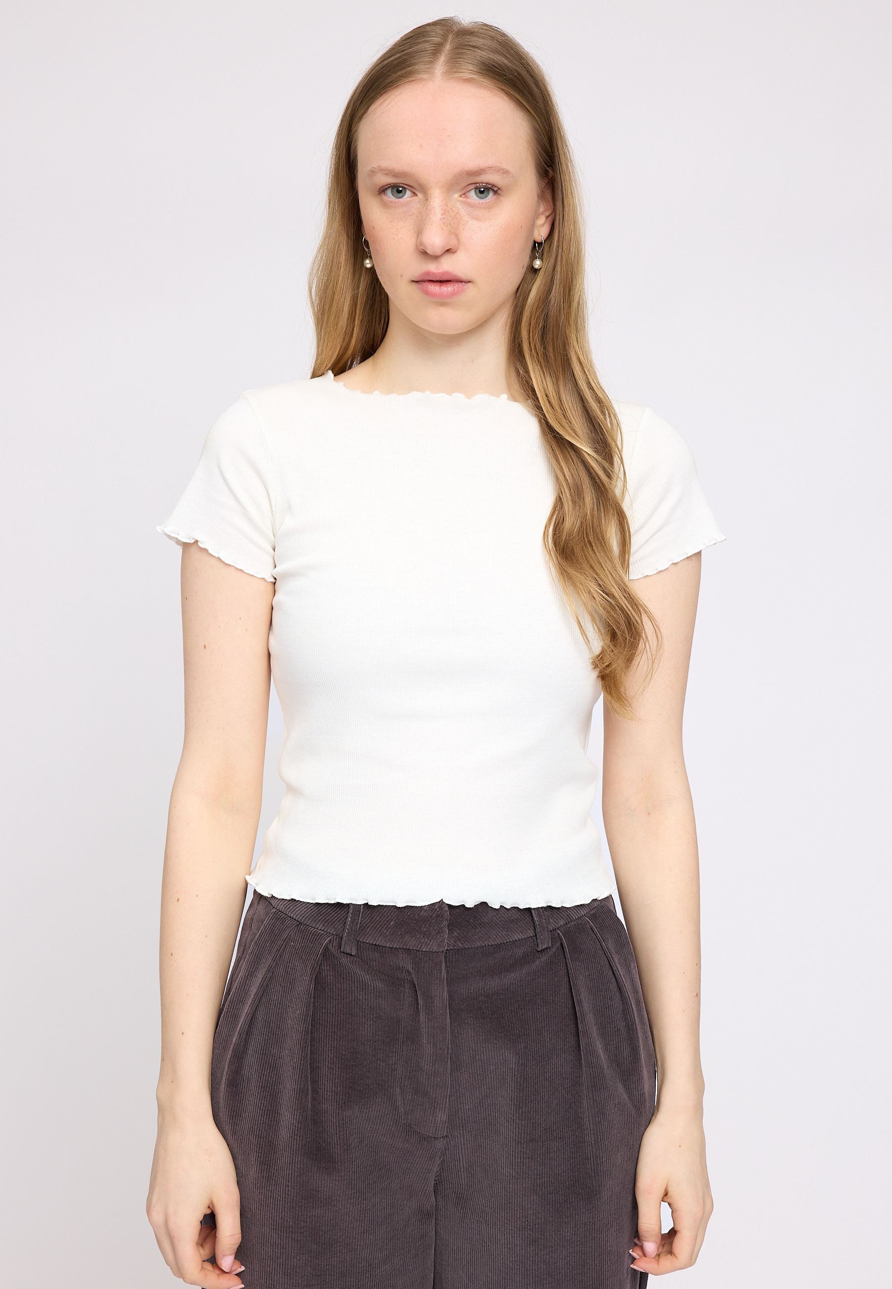 MAZINE T-Shirt Babylock Hems