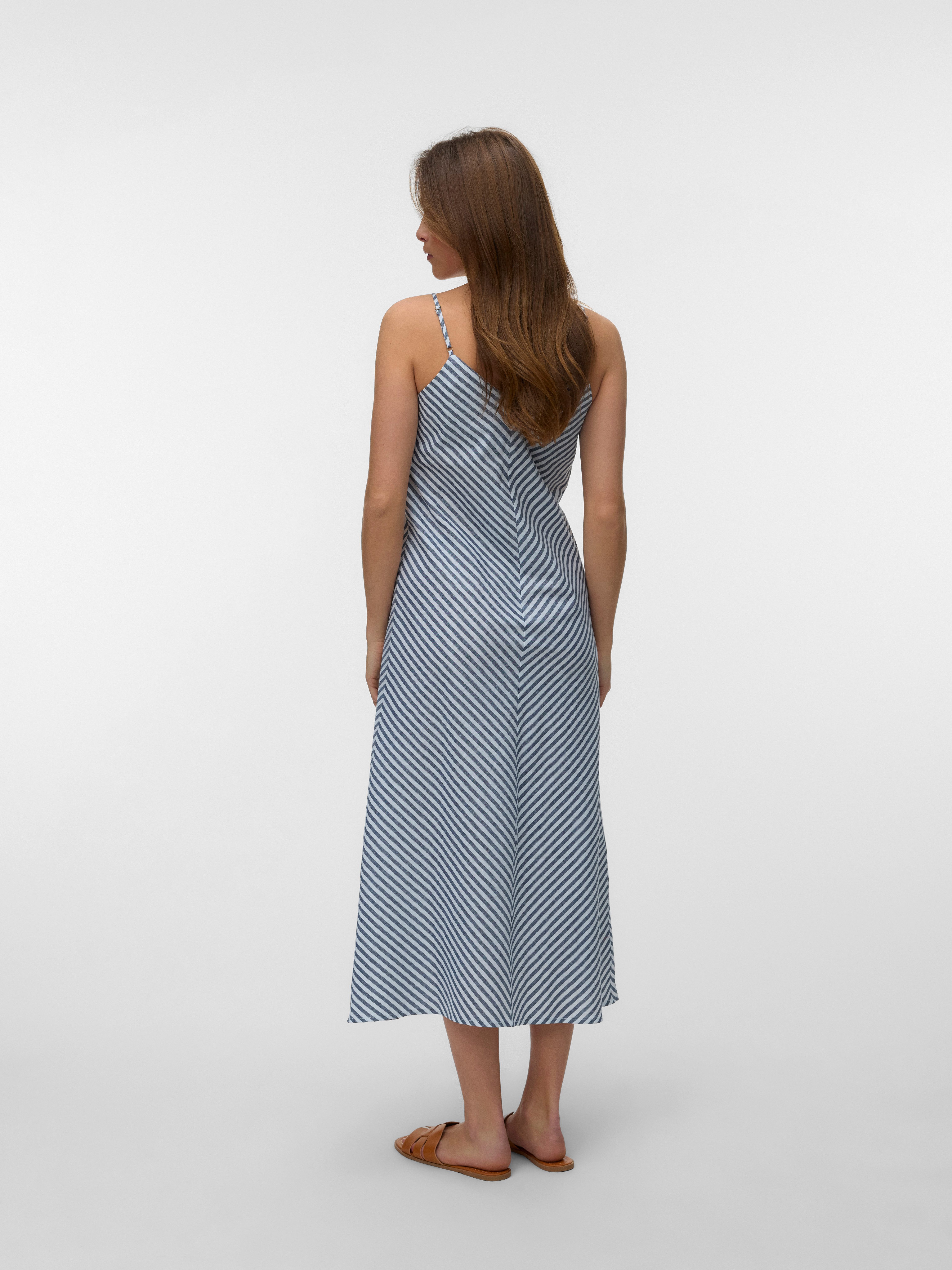Vero Moda Trägerkleid VMSELMA 7/8 SINGLET DRESS NOOS Baumwollmischung, mit Leinen, verstellbare Spaghettiträger