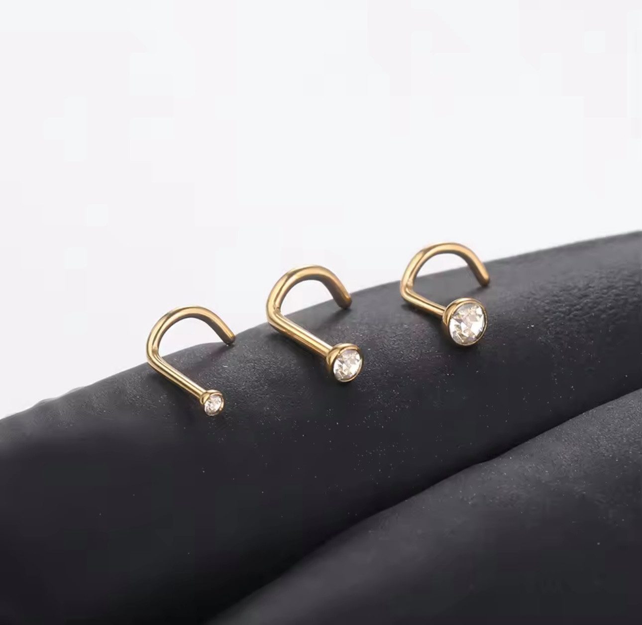 Karisma Schmuck Nasenpiercing aus Titan G23 18K Vergoldet Nasenstecker Kris günstig online kaufen