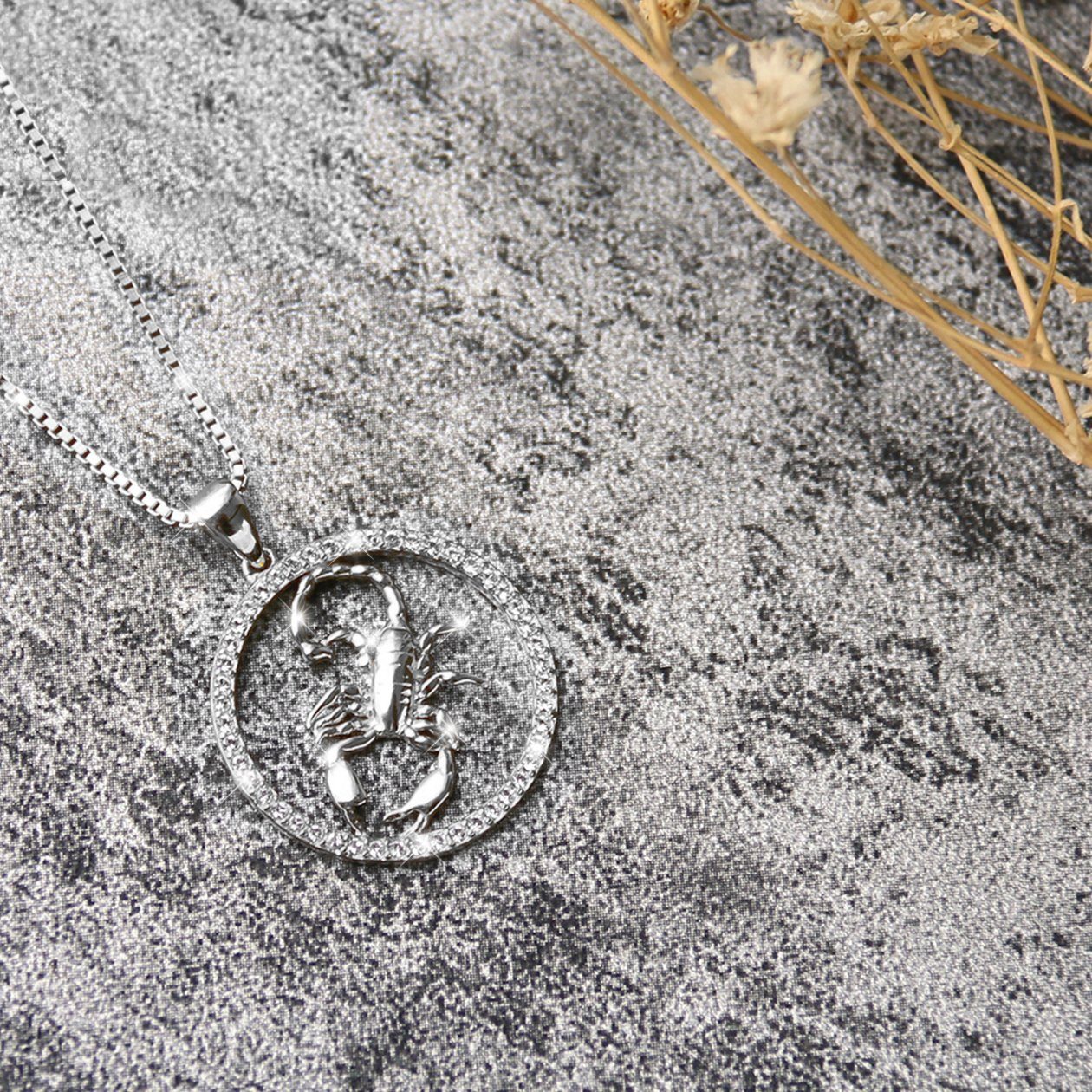 PAVELS Kette mit Anhänger Shine Skorpion, Elegante Sternzeichenkette für de günstig online kaufen